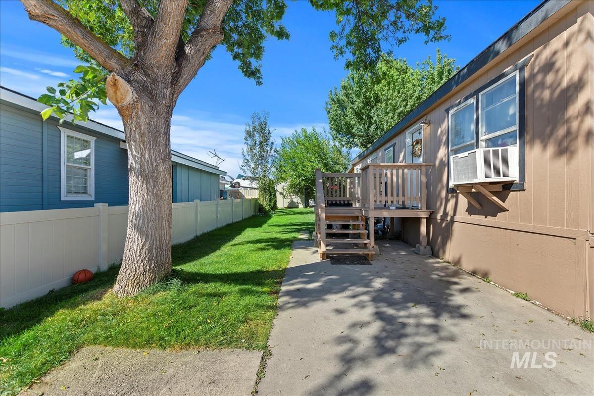 807 Round Valley St., Nampa, Idaho 83687, 3 Bedrooms, 2 Bathrooms, Residential For Sale, Price $155,000, 98925353