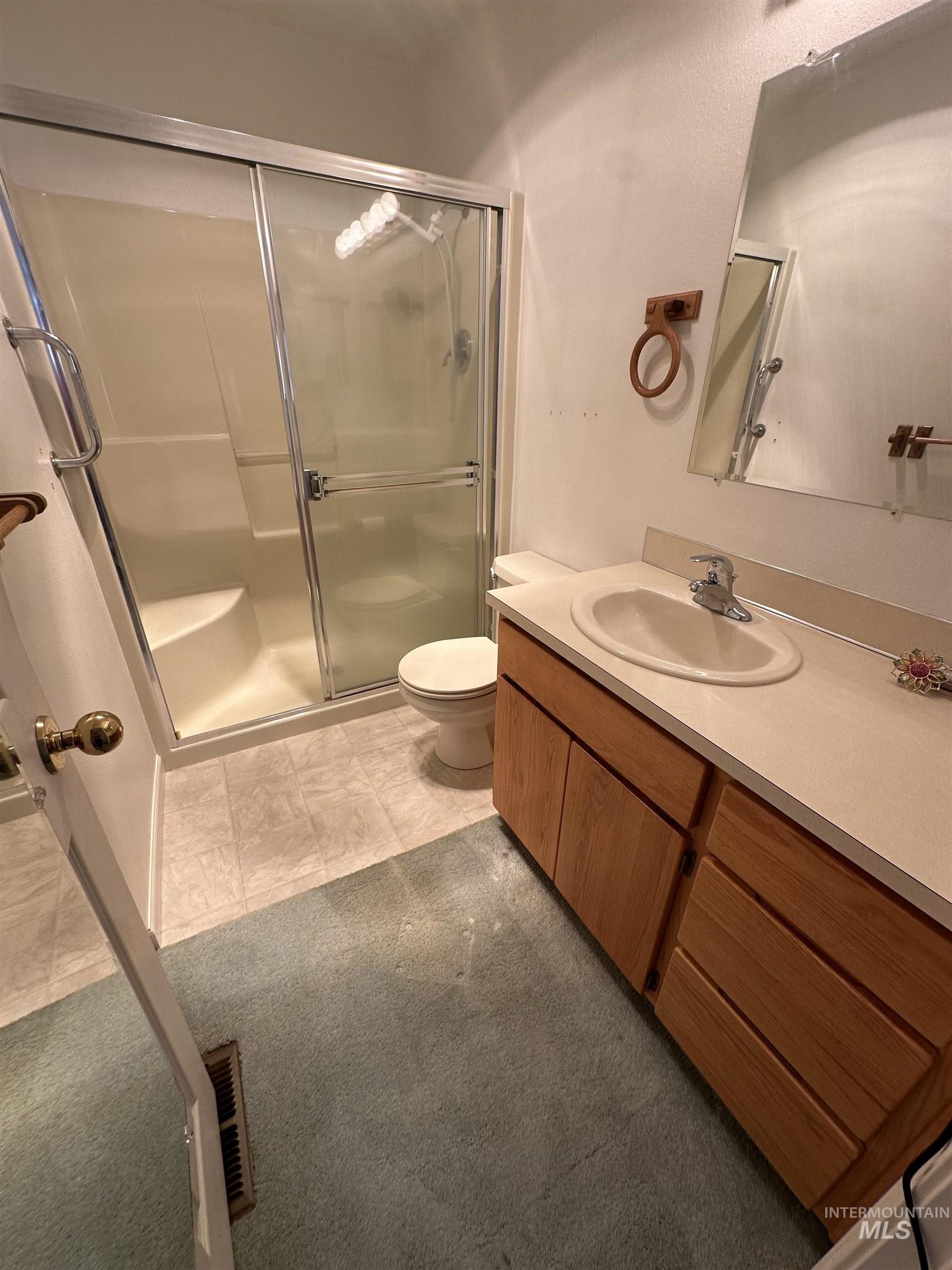 3213 5th Street, Lewiston, Idaho 83501, 2 Bedrooms, 2 Bathrooms, Residential For Sale, Price $275,000, 98925356