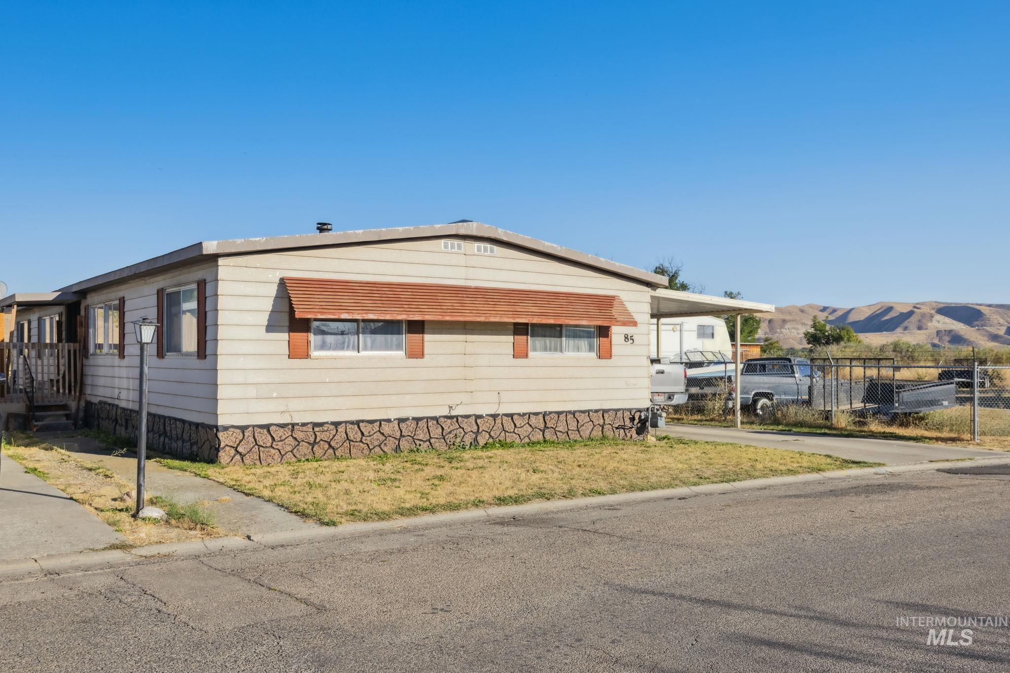 701 Monte Vista Drive, Emmett, Idaho 83617, 3 Bedrooms, 2 Bathrooms, Residential For Sale, Price $100,000, 98925357