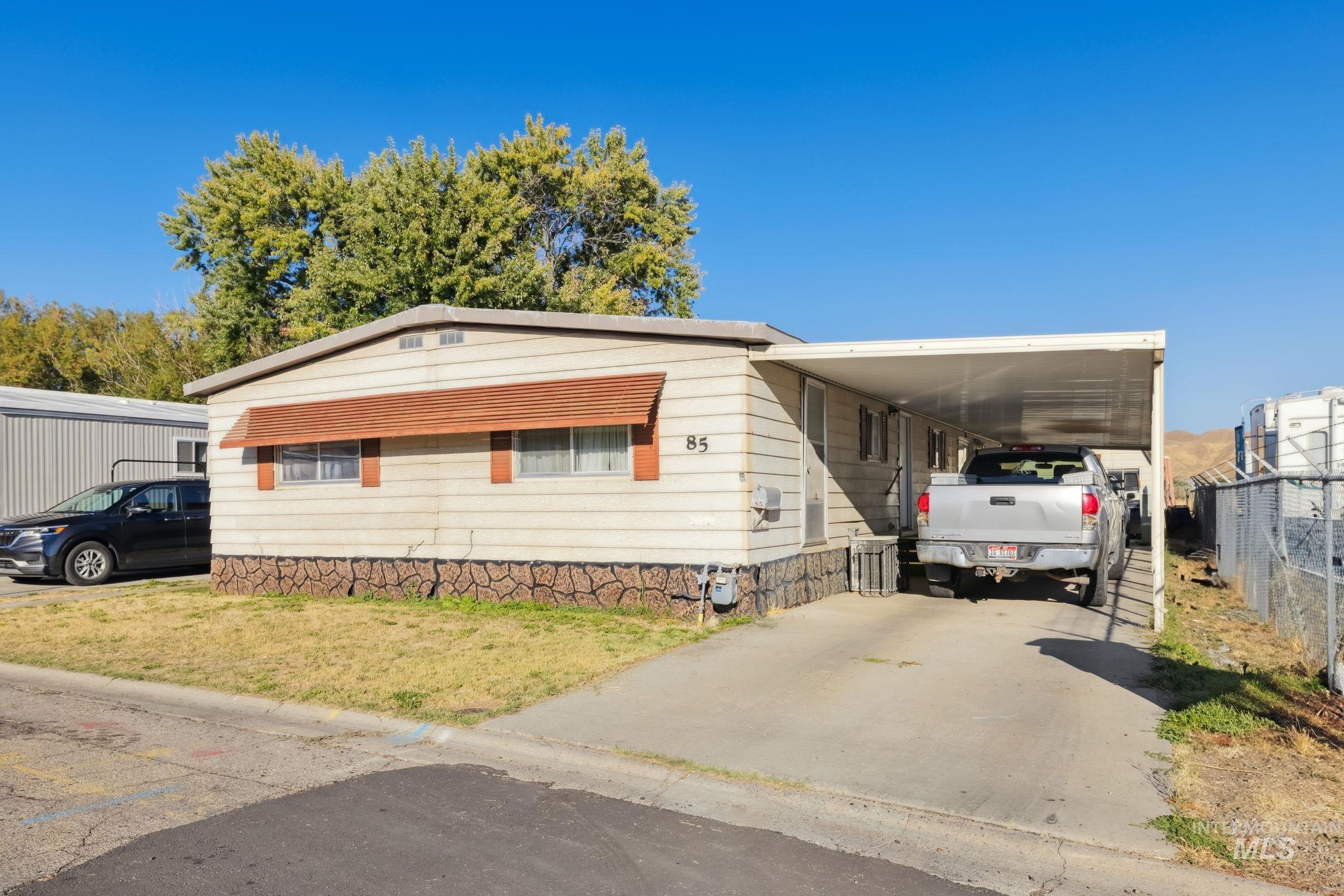 701 Monte Vista Drive, Emmett, Idaho 83617, 3 Bedrooms, 2 Bathrooms, Residential For Sale, Price $100,000, 98925357