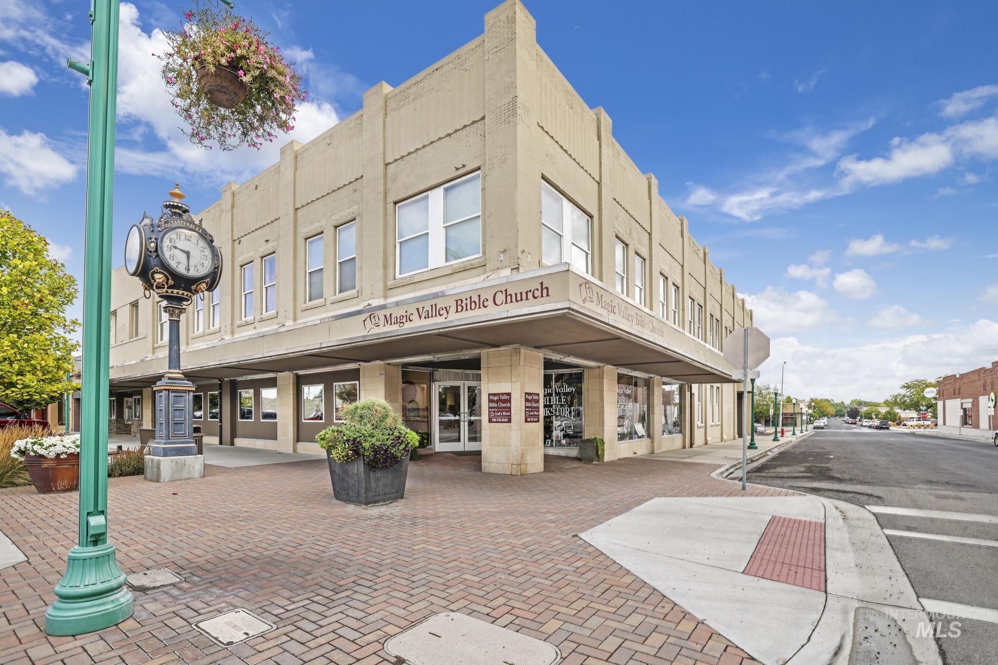 204 Main Ave N, Twin Falls, Idaho 83301, 24 Rooms, Business/Commercial For Sale, Price $3,295,000, 98925358