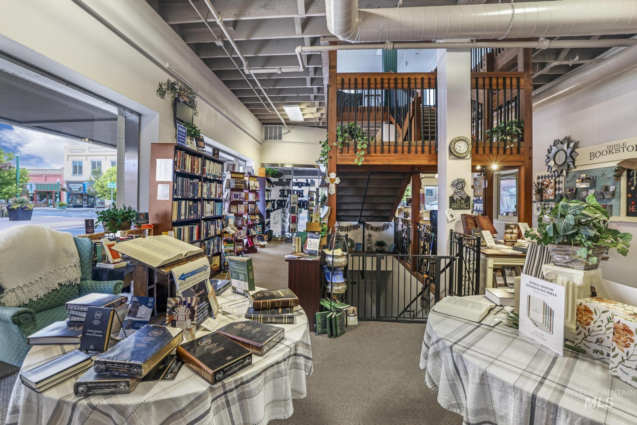 204 Main Ave N, Twin Falls, Idaho 83301, 24 Rooms, Business/Commercial For Sale, Price $3,295,000, 98925358