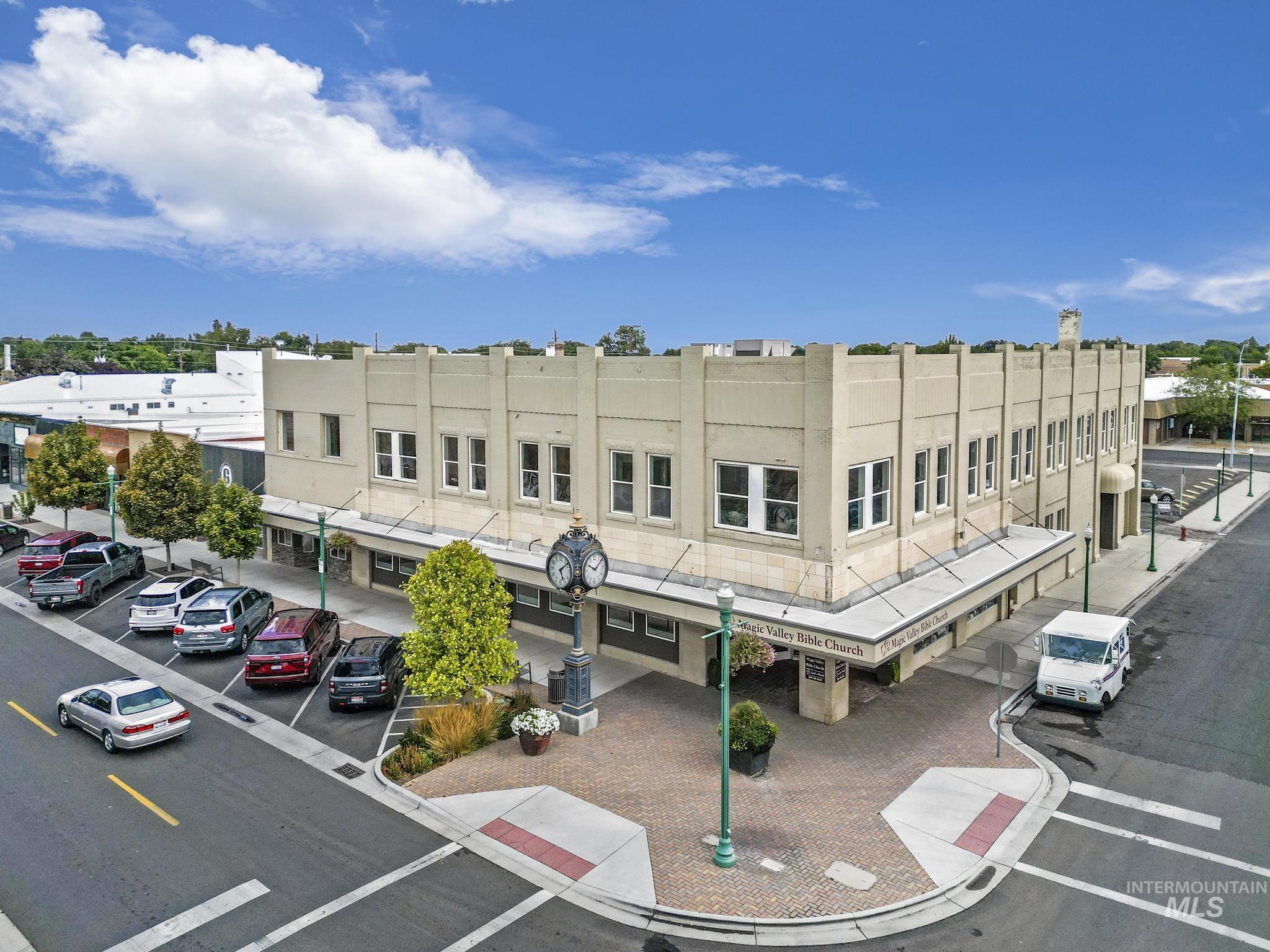 204 Main Ave N, Twin Falls, Idaho 83301, 24 Rooms, Business/Commercial For Sale, Price $3,295,000, 98925358