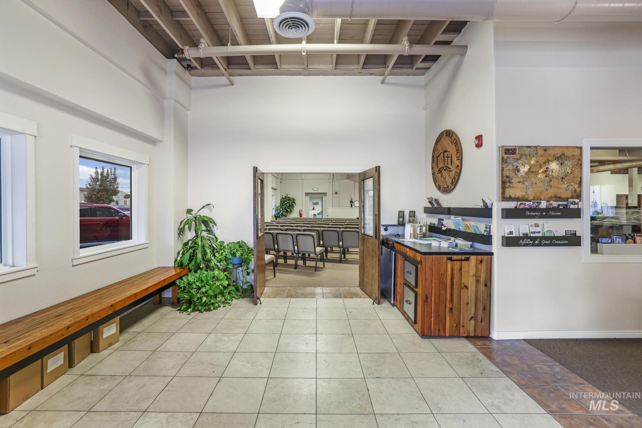 204 Main Ave N, Twin Falls, Idaho 83301, 24 Rooms, Business/Commercial For Sale, Price $3,295,000, 98925358