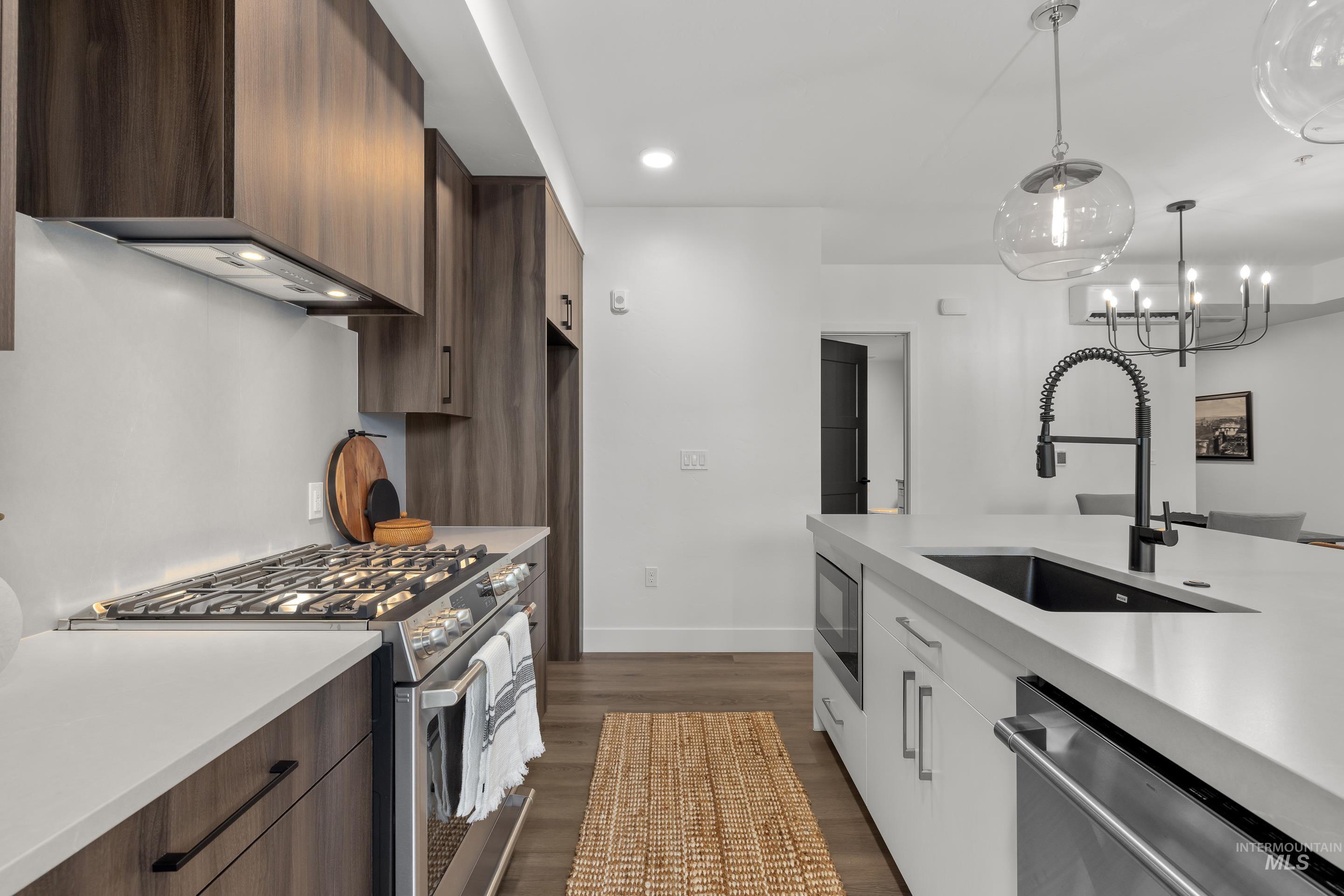 1620 W Bannock St, Boise, Idaho 83702, 1 Bedroom, 1 Bathroom, Residential For Sale, Price $549,900, 98925364