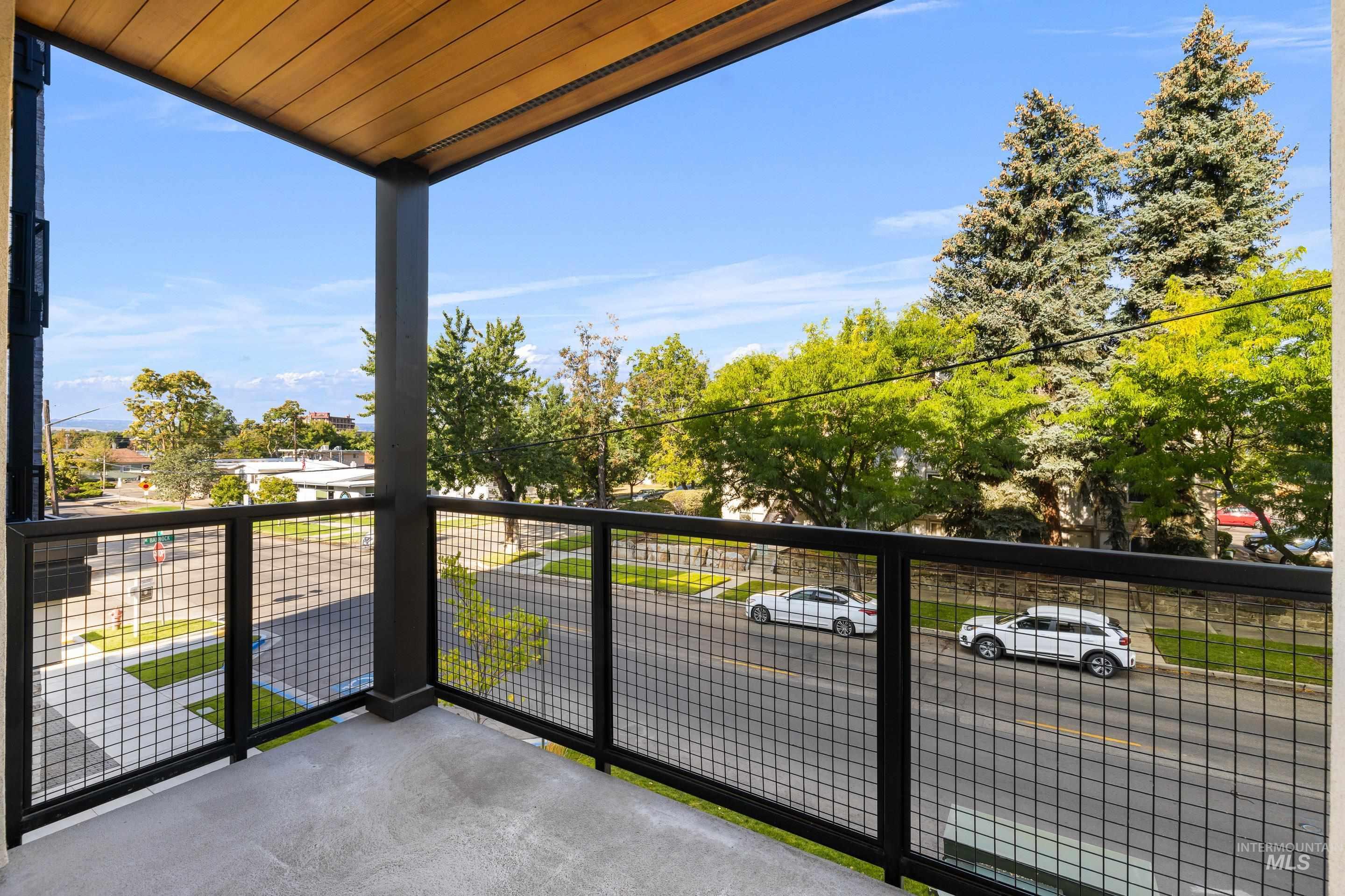 1620 W Bannock St, Boise, Idaho 83702, 1 Bedroom, 1 Bathroom, Residential For Sale, Price $549,900, 98925364
