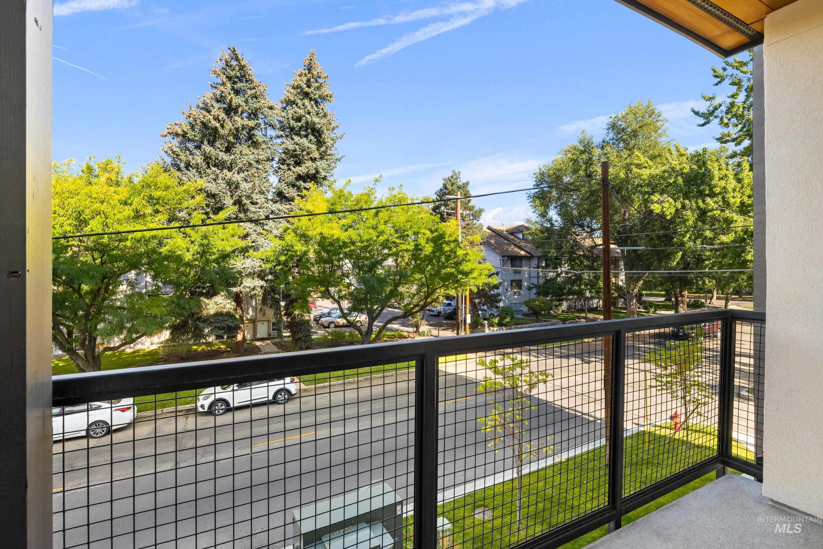 1620 W Bannock St, Boise, Idaho 83702, 1 Bedroom, 1 Bathroom, Residential For Sale, Price $549,900, 98925364