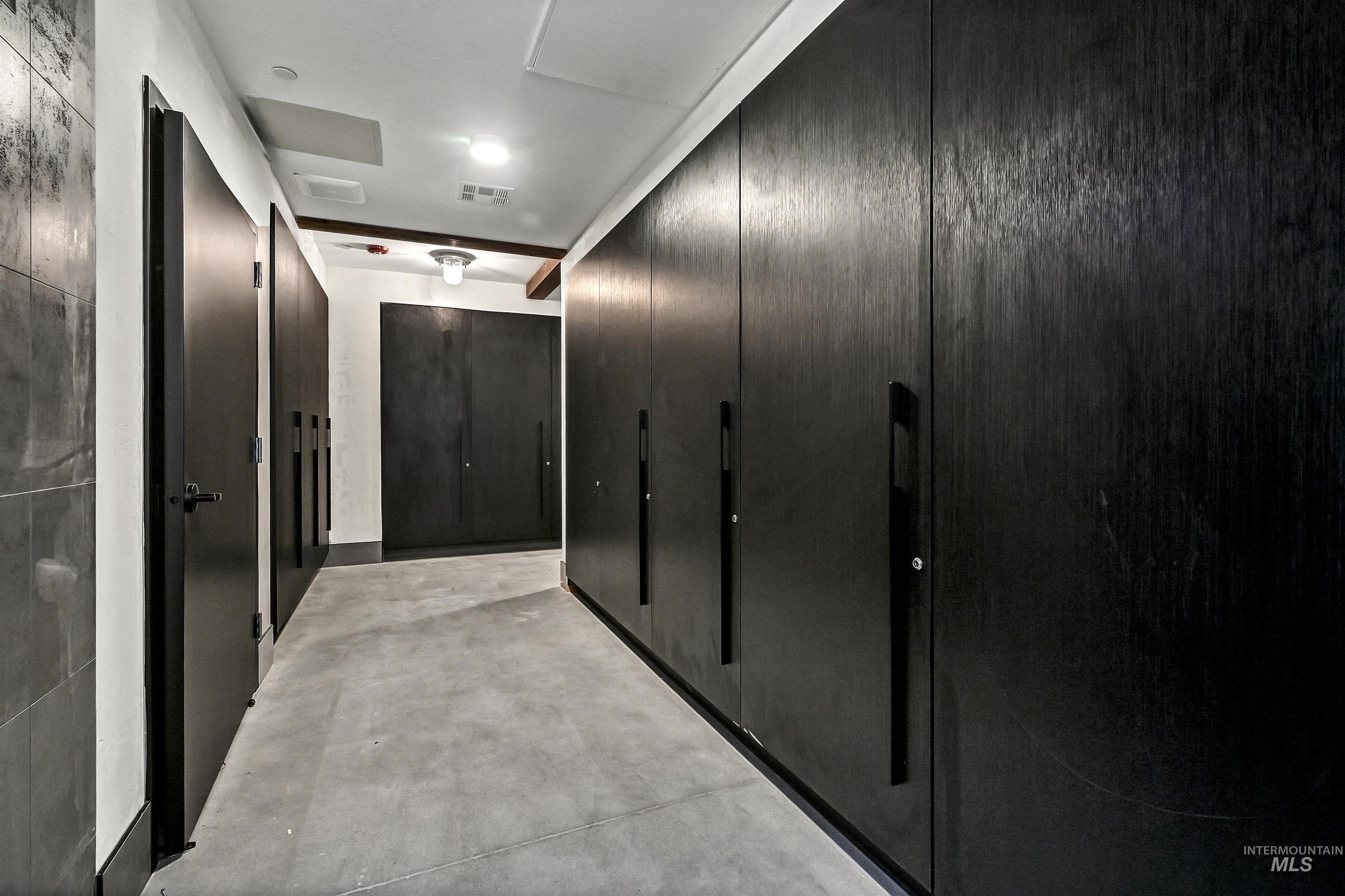 1620 W Bannock St, Boise, Idaho 83702, 1 Bedroom, 1 Bathroom, Residential For Sale, Price $549,900, 98925364