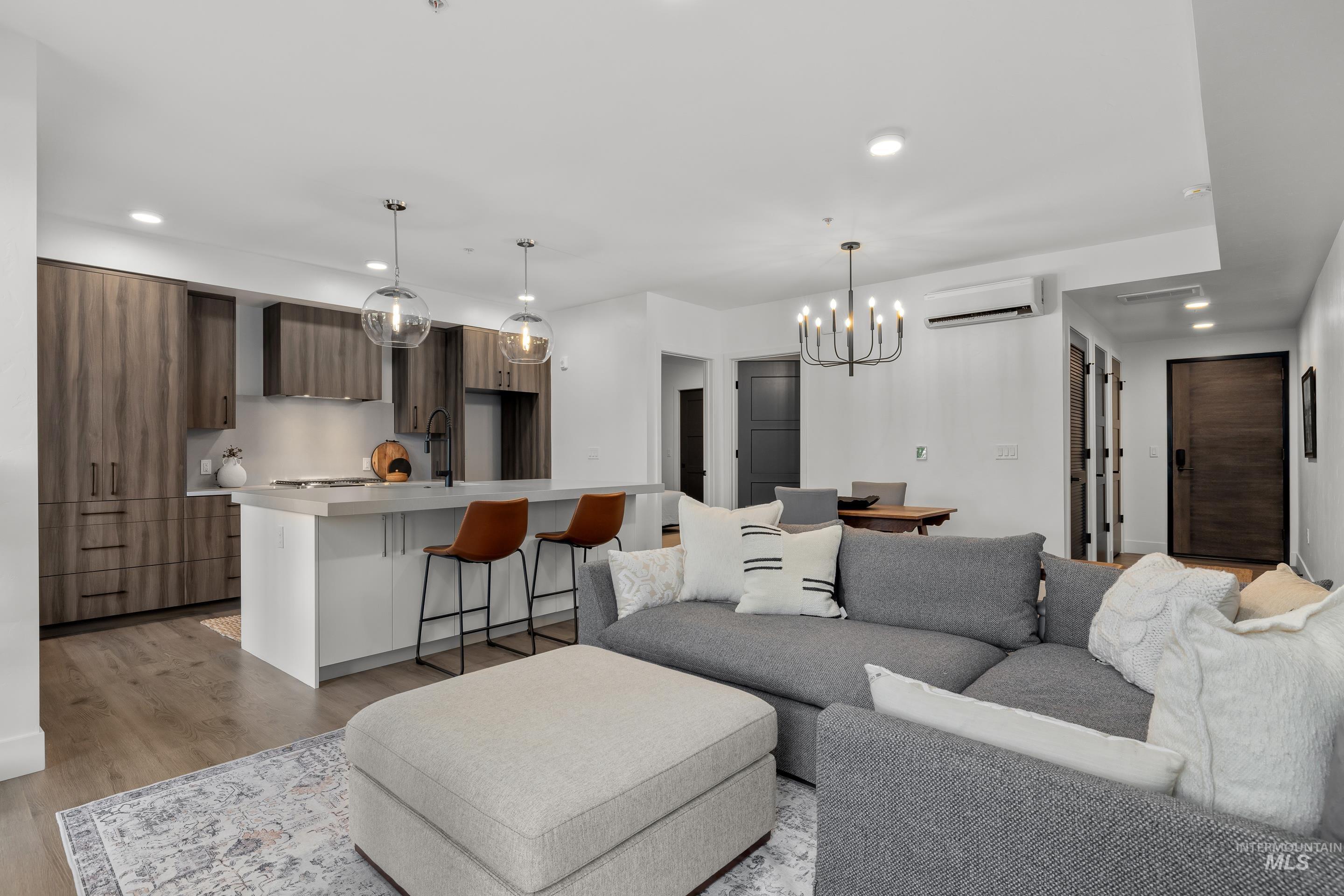 1620 W Bannock St, Boise, Idaho 83702, 1 Bedroom, 1 Bathroom, Residential For Sale, Price $549,900, 98925364