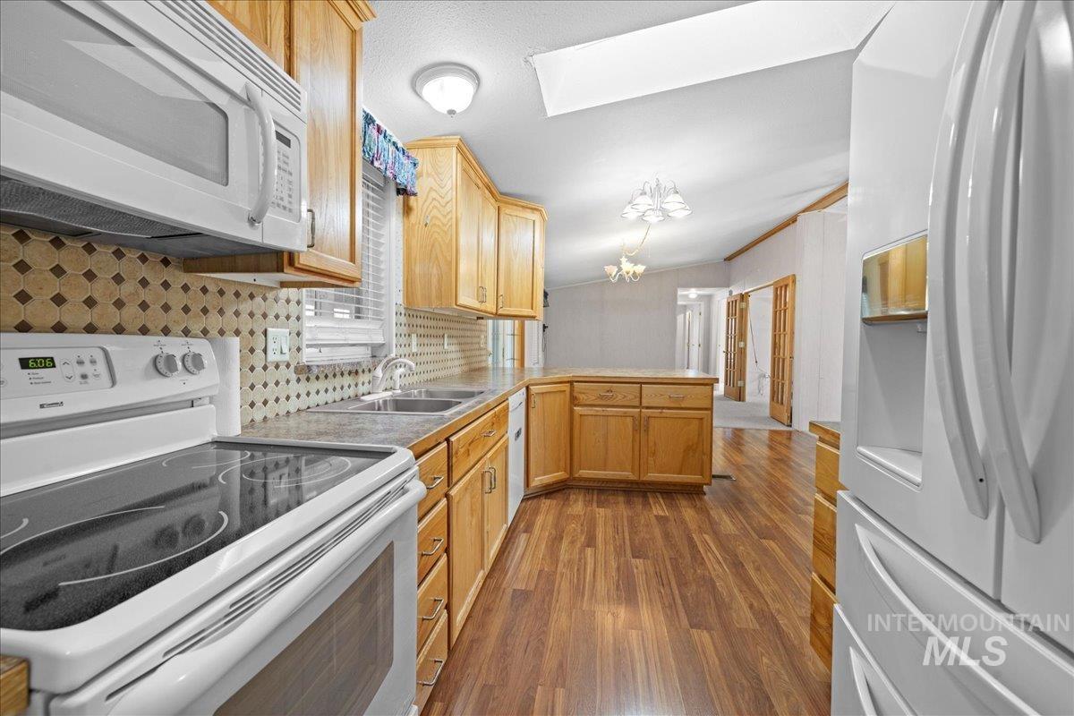 4473 Hwy 51, Mountain Home, Idaho 83647, 3 Bedrooms, 2 Bathrooms, Residential For Sale, Price $439,900, 98925372