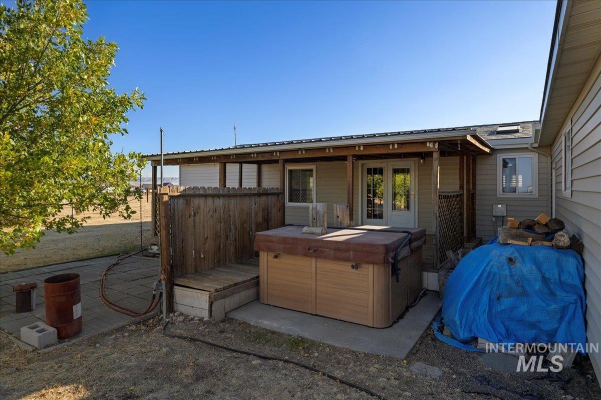 4473 Hwy 51, Mountain Home, Idaho 83647, 3 Bedrooms, 2 Bathrooms, Residential For Sale, Price $439,900, 98925372