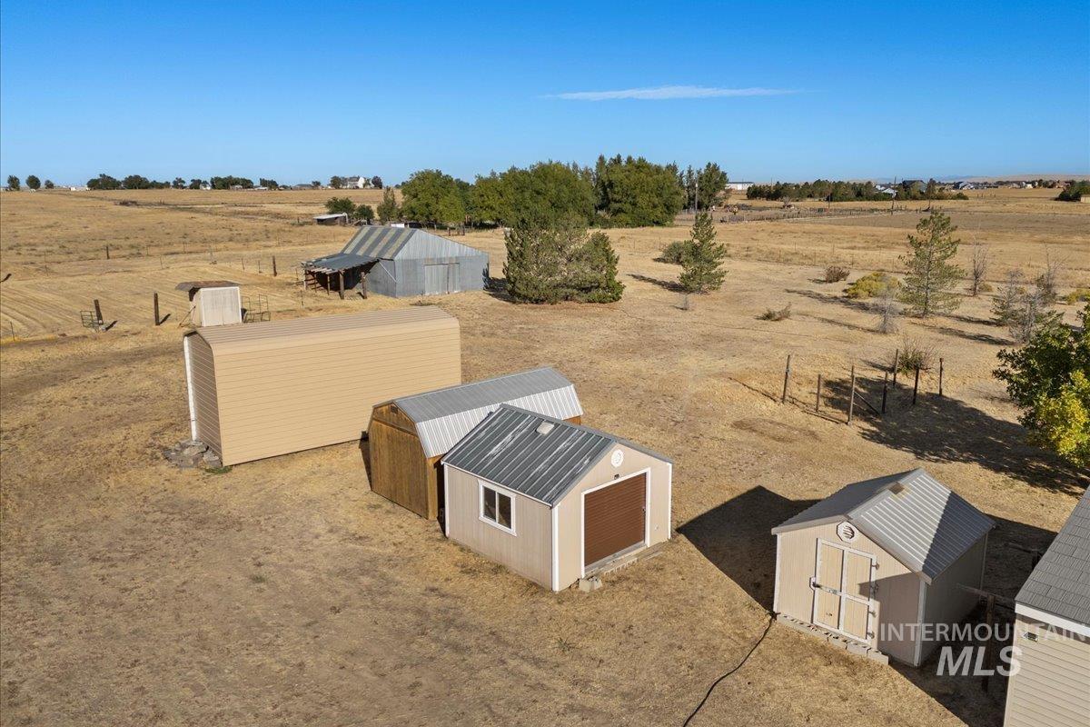 4473 Hwy 51, Mountain Home, Idaho 83647, 3 Bedrooms, 2 Bathrooms, Residential For Sale, Price $439,900, 98925372