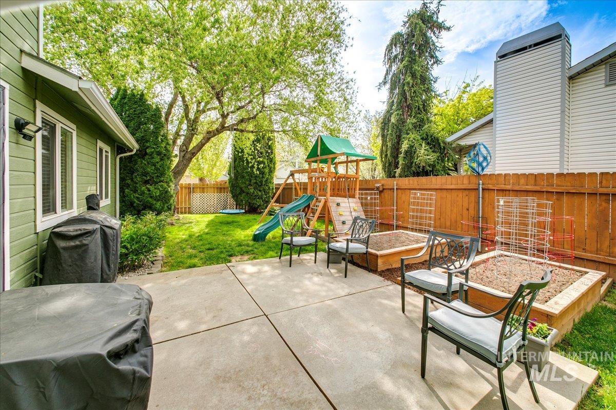 11537 W Rader Dr, Boise, Idaho 83713, 4 Bedrooms, 2.5 Bathrooms, Residential For Sale, Price $479,000, 98925373