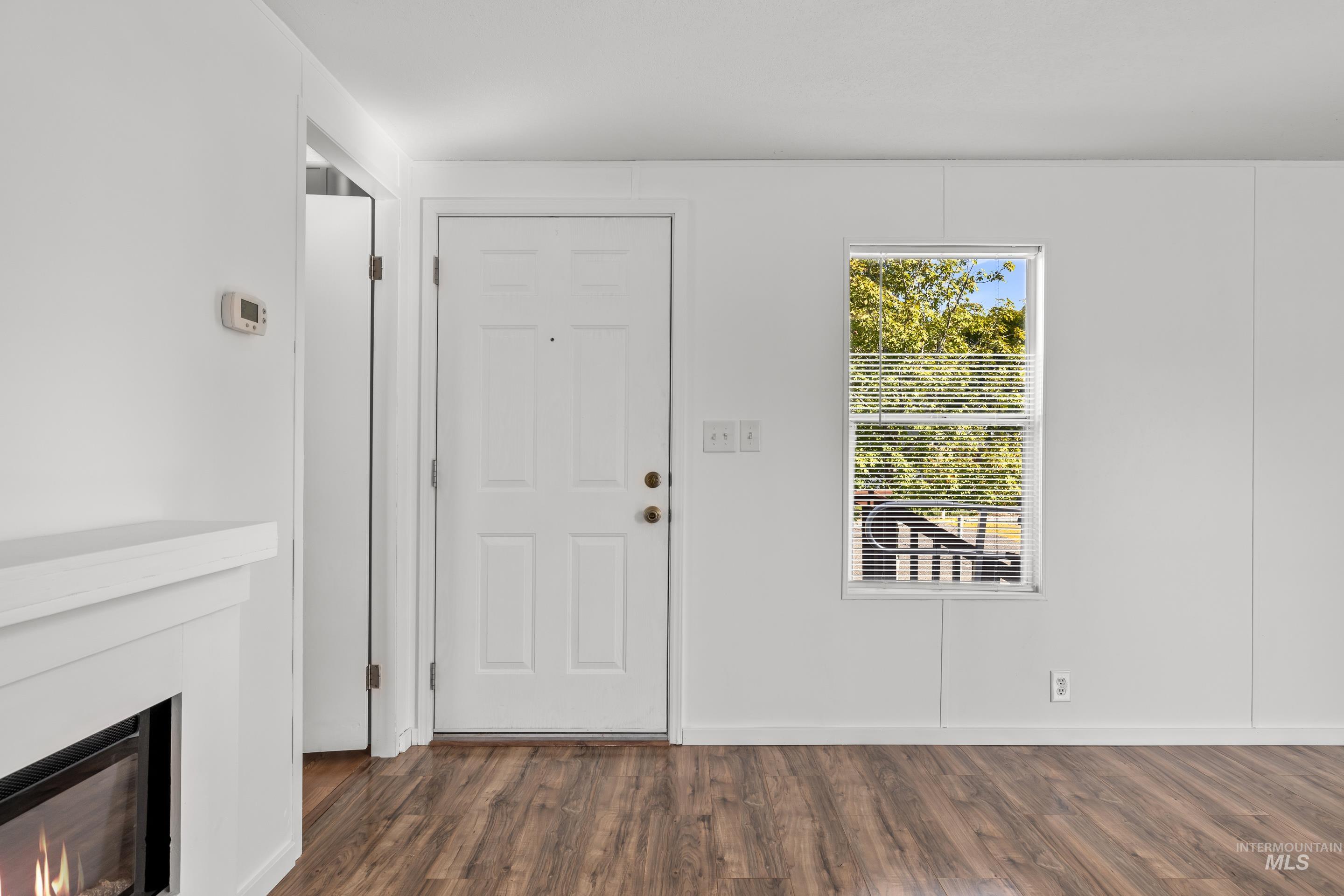 4117 Bear Valley Dr, Nampa, Idaho 83687, 2 Bedrooms, 1 Bathroom, Residential For Sale, Price $155,000, 98925376