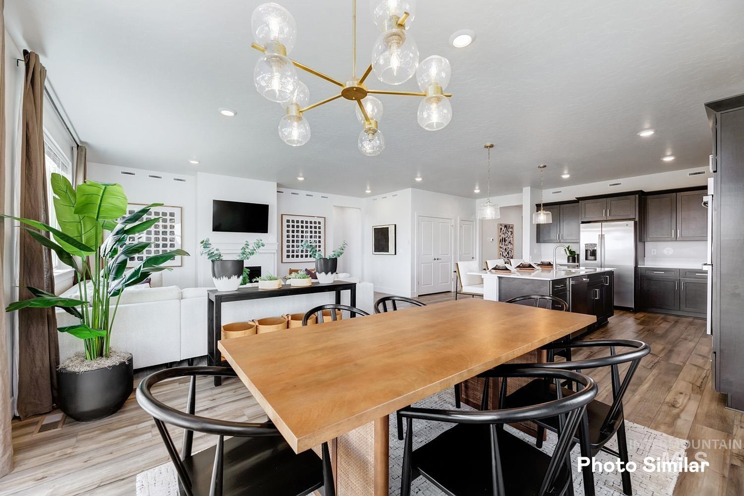 15218 Nimbus Way, Caldwell, Idaho 83607, 3 Bedrooms, 2 Bathrooms, Residential For Sale, Price $556,480, 98925382