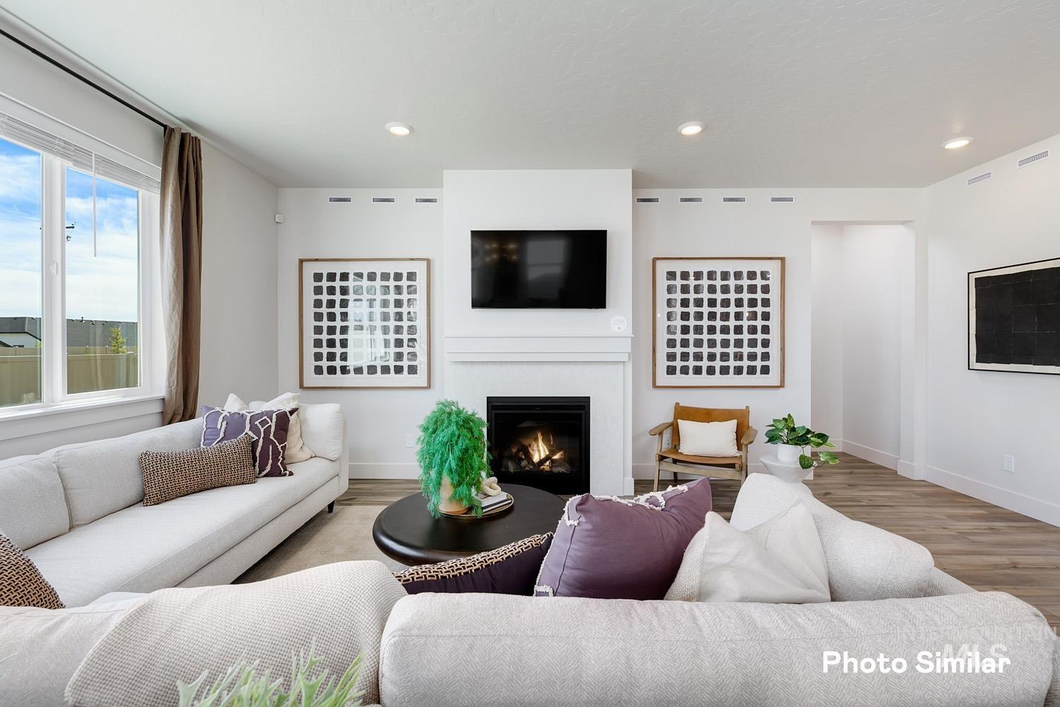 15218 Nimbus Way, Caldwell, Idaho 83607, 3 Bedrooms, 2 Bathrooms, Residential For Sale, Price $556,480, 98925382