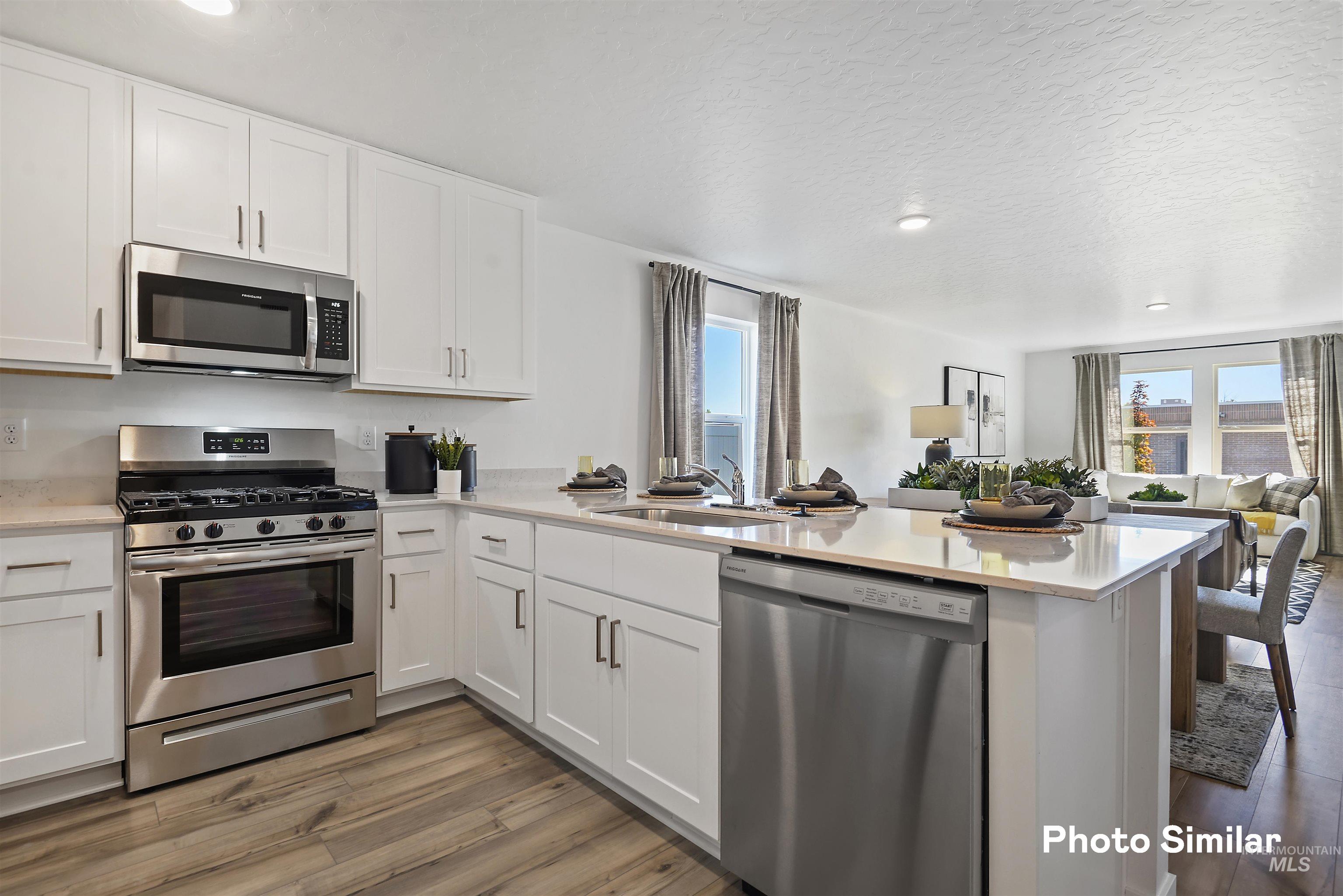 18341 N Evening Rose Ave, Nampa, Idaho 83687, 3 Bedrooms, 2 Bathrooms, Residential For Sale, Price $393,800, 98925393