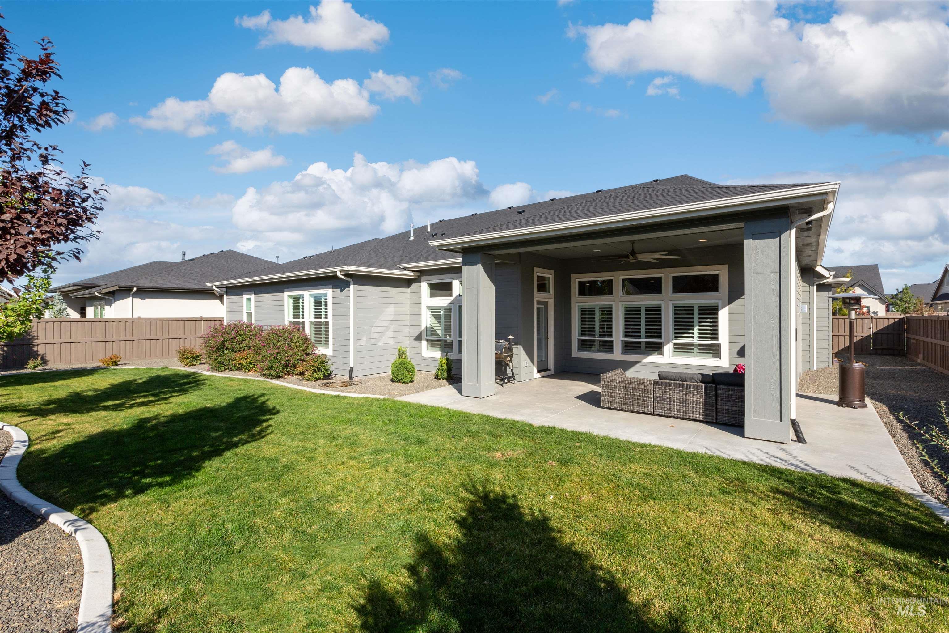 5053 W Estuary St, Eagle, Idaho 83616, 3 Bedrooms, 2.5 Bathrooms, Residential For Sale, Price $999,777, 98925402