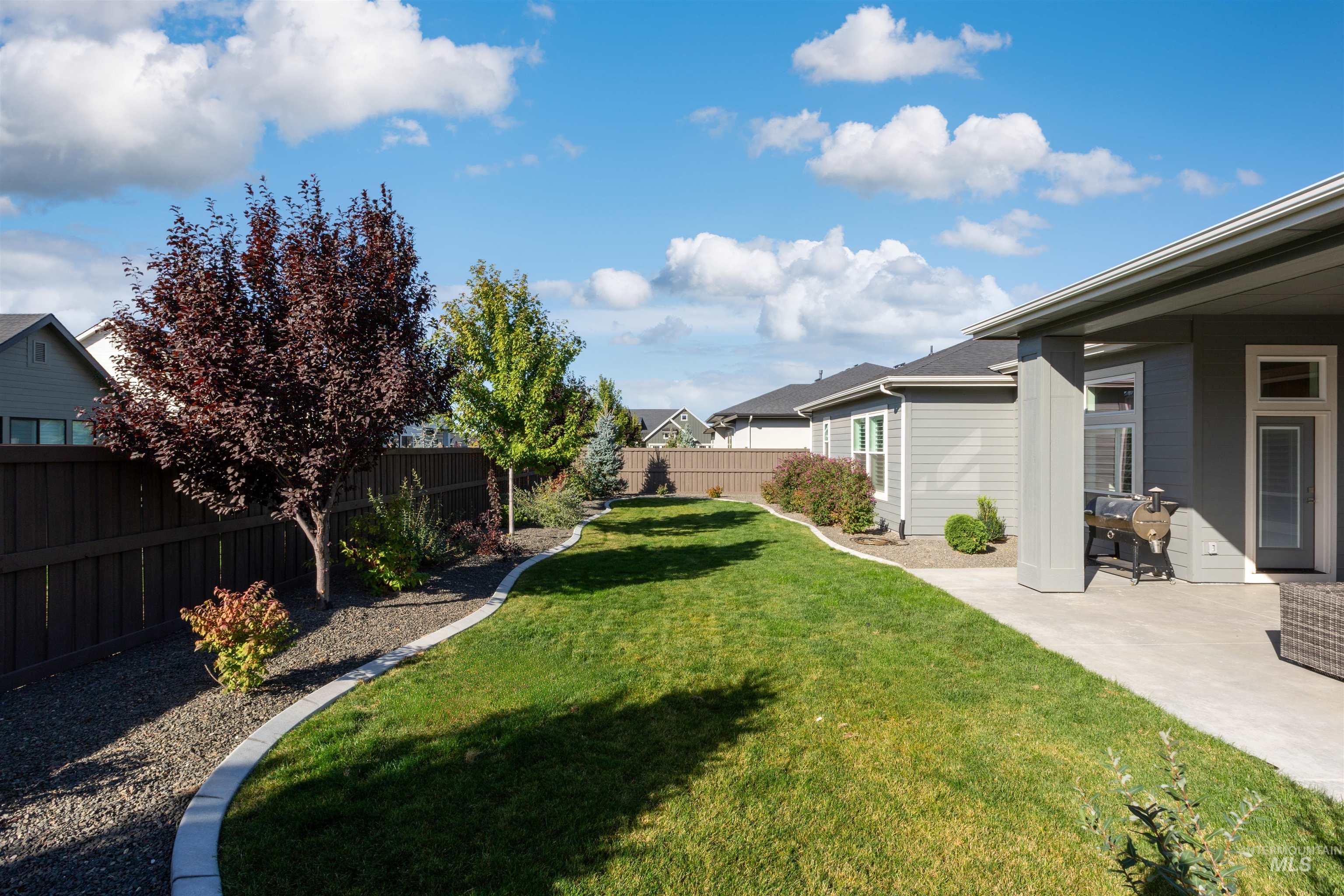 5053 W Estuary St, Eagle, Idaho 83616, 3 Bedrooms, 2.5 Bathrooms, Residential For Sale, Price $999,777, 98925402