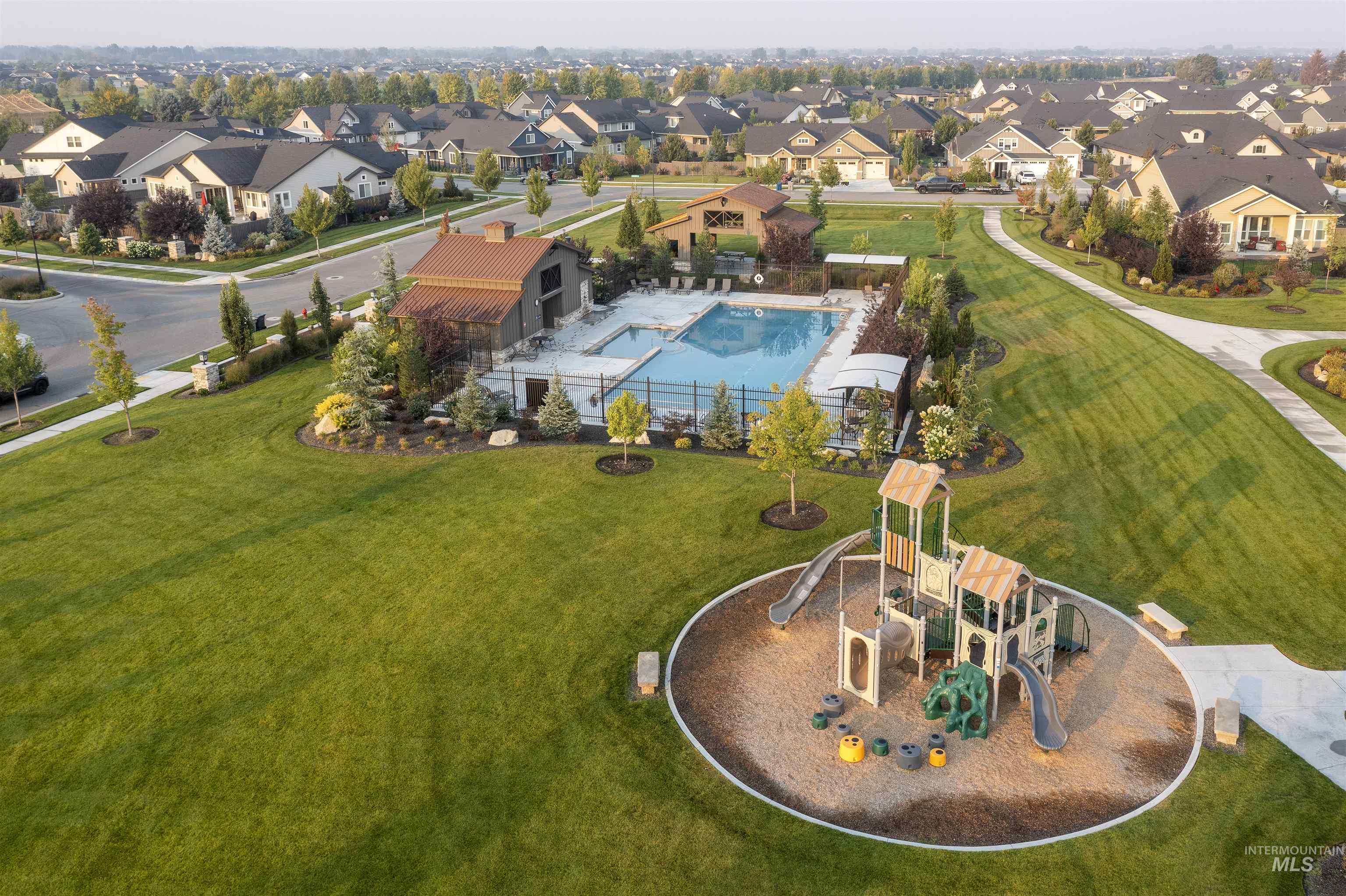 5053 W Estuary St, Eagle, Idaho 83616, 3 Bedrooms, 2.5 Bathrooms, Residential For Sale, Price $999,777, 98925402