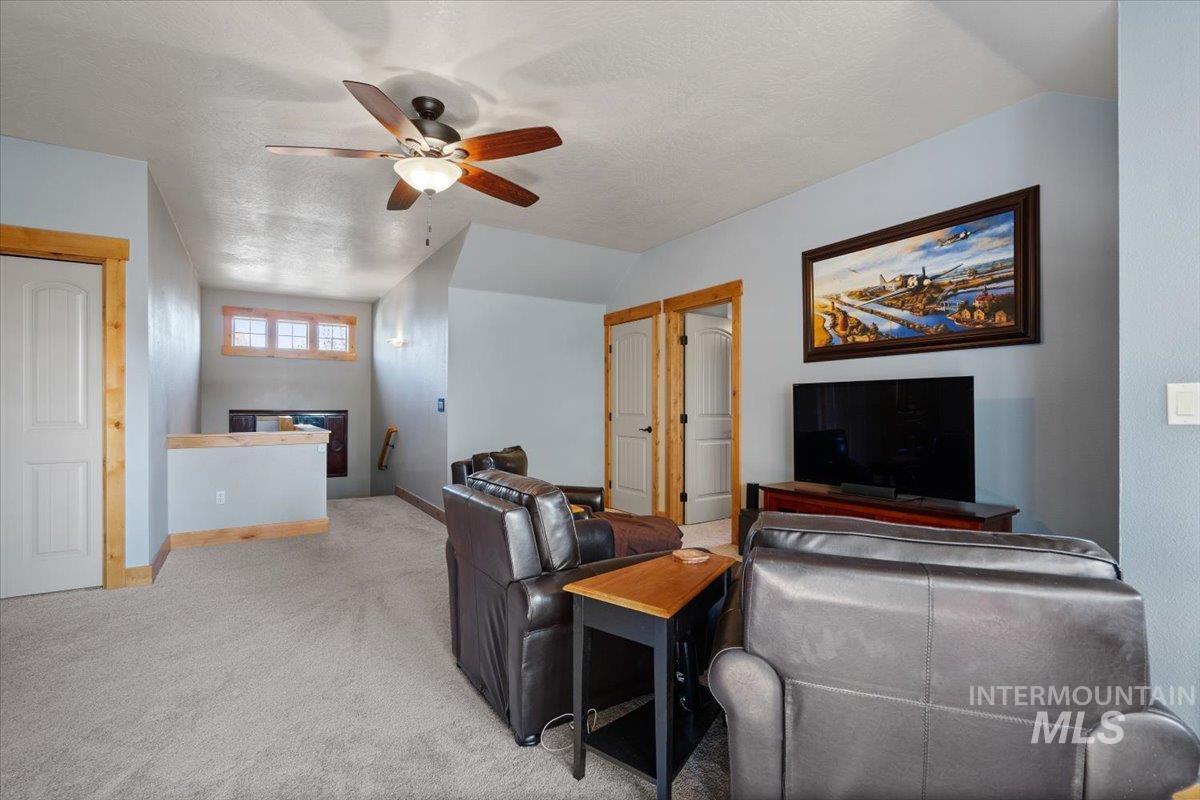 857 E Yucca Canyon St, Meridian, Idaho 83646, 4 Bedrooms, 3 Bathrooms, Residential For Sale, Price $799,000, 98925407
