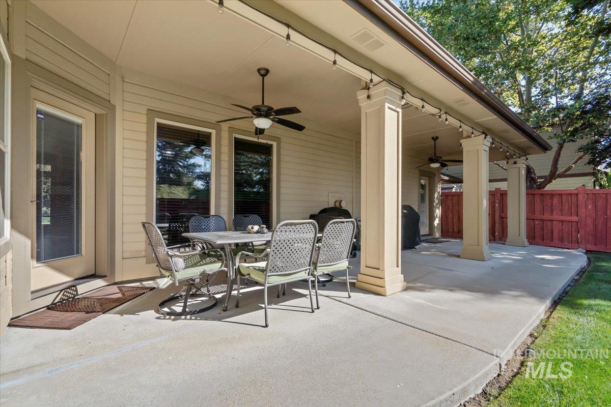 857 E Yucca Canyon St, Meridian, Idaho 83646, 4 Bedrooms, 3 Bathrooms, Residential For Sale, Price $799,000, 98925407