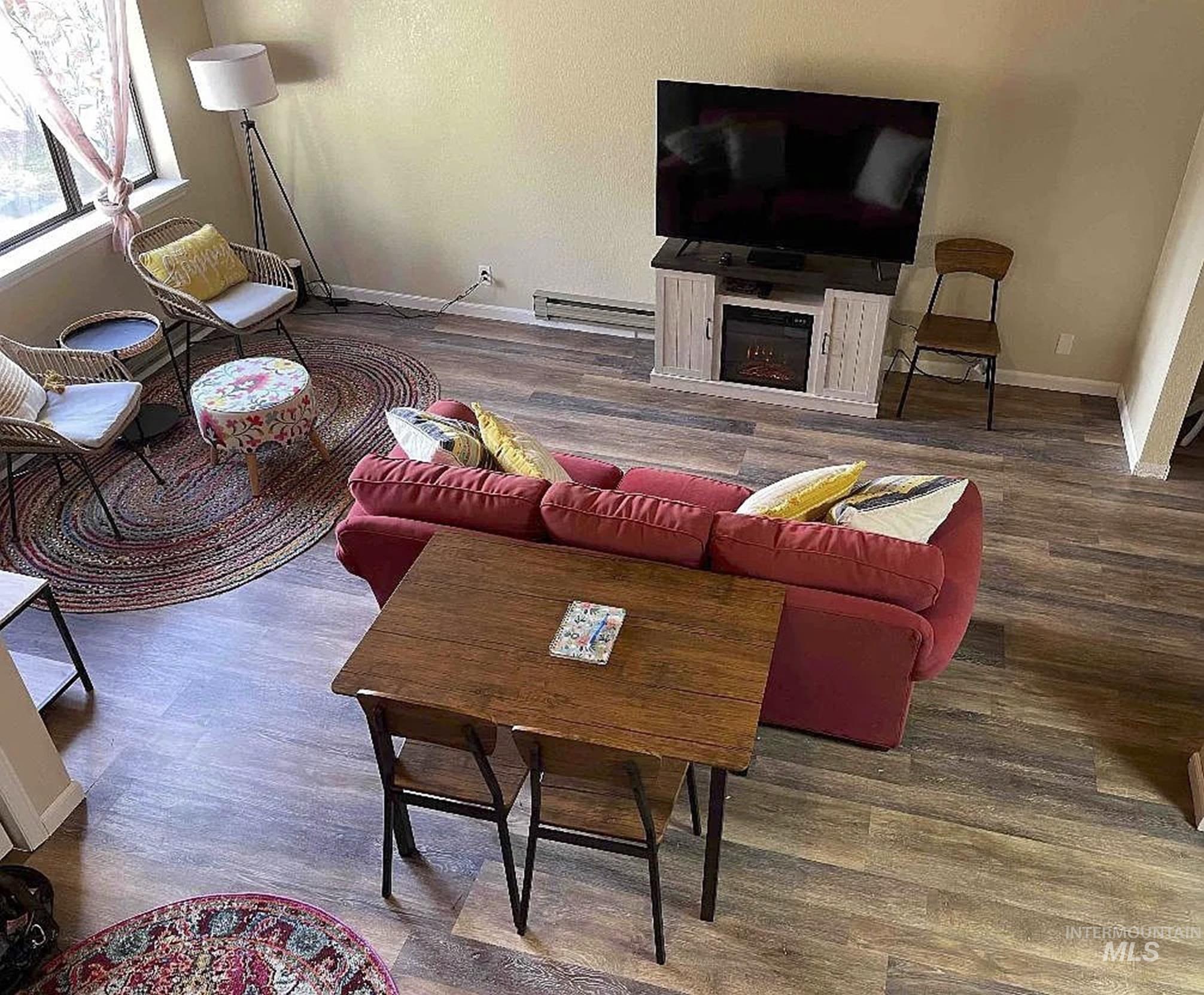 304 McBride, McCall, Idaho 83638, 2 Bedrooms, 2 Bathrooms, Residential For Sale, Price $365,000, 98925410