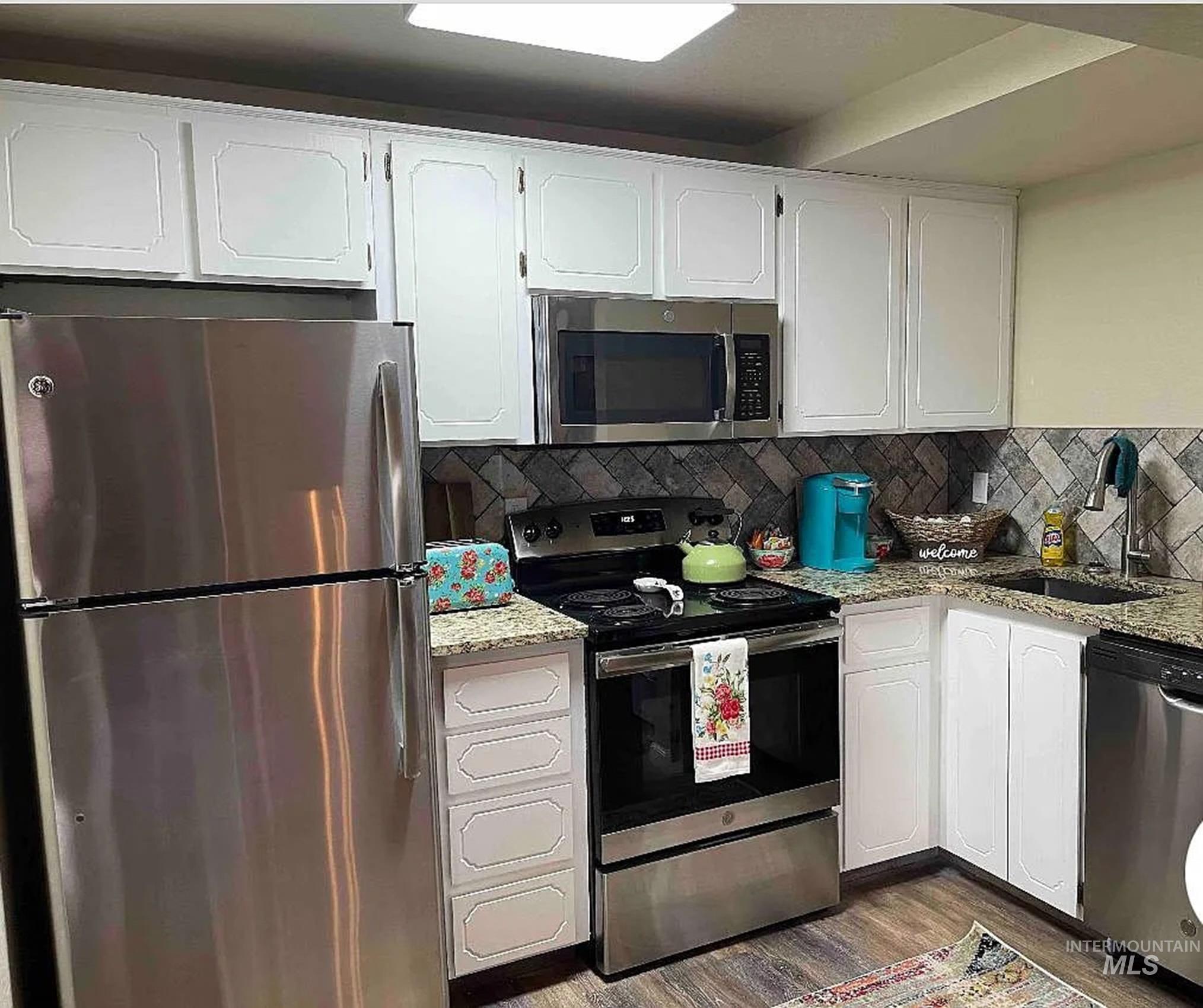 304 McBride, McCall, Idaho 83638, 2 Bedrooms, 2 Bathrooms, Residential For Sale, Price $365,000, 98925410