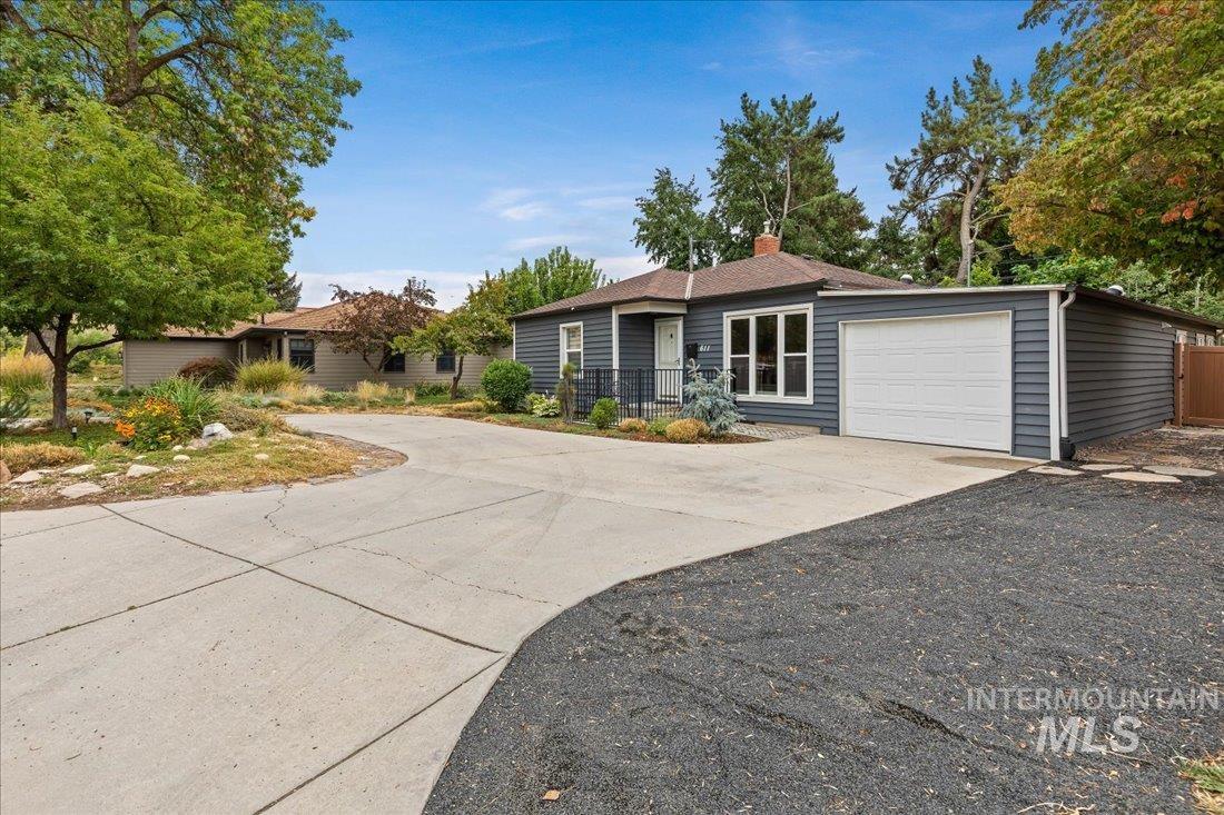 611 E Reserve St, Boise, Idaho 83712, 3 Bedrooms, 2 Bathrooms, Residential For Sale, Price $599,900, 98925411