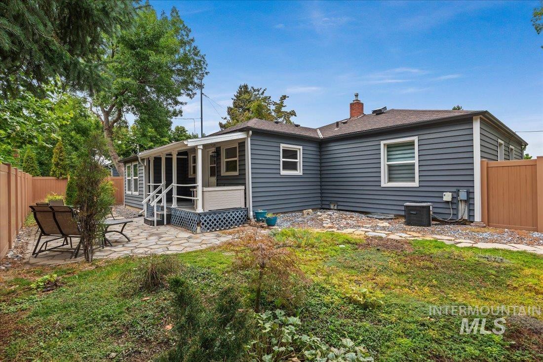 611 E Reserve St, Boise, Idaho 83712, 3 Bedrooms, 2 Bathrooms, Residential For Sale, Price $599,900, 98925411