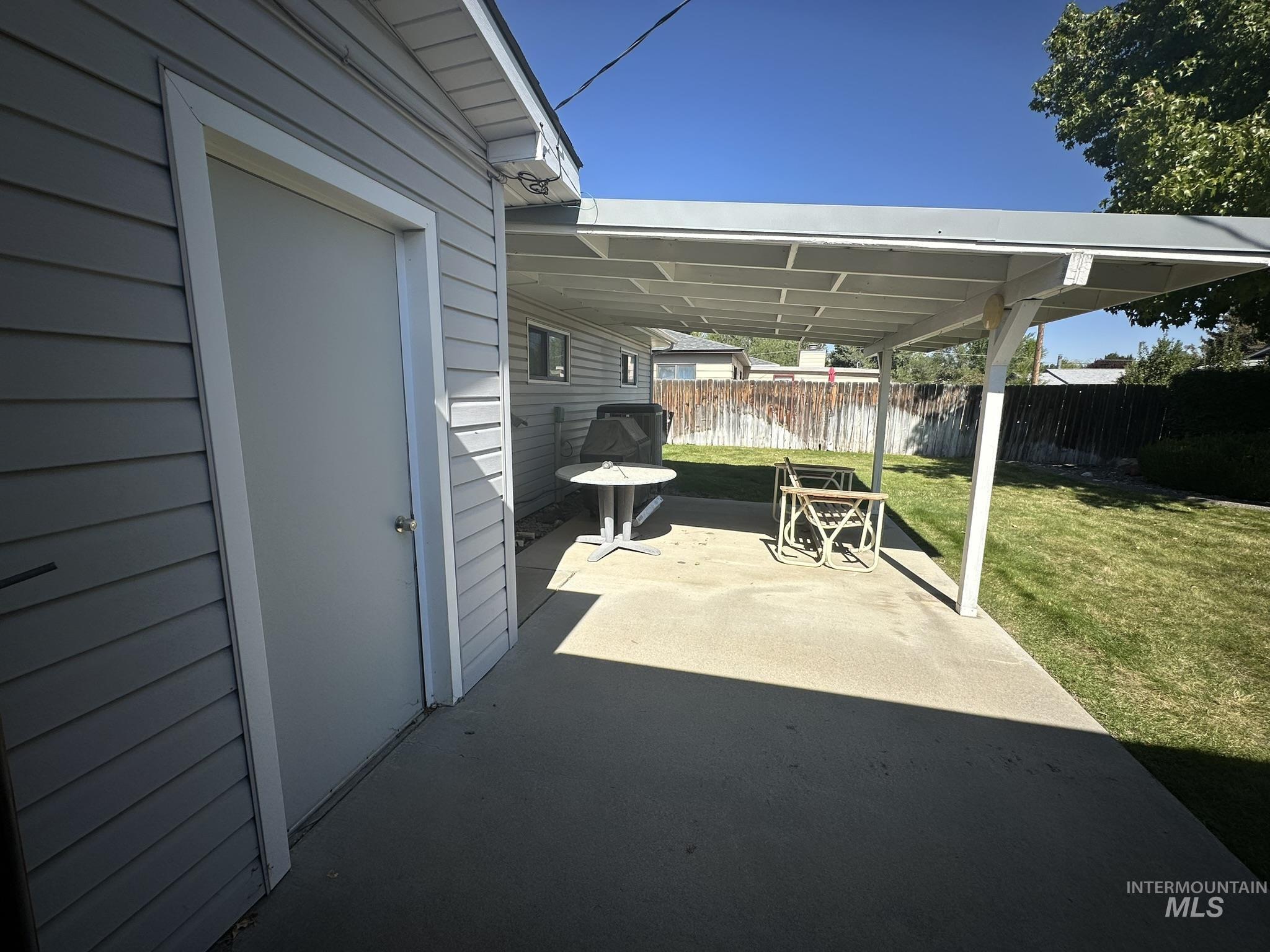 130 BAKER DR, Mountain Home, Idaho 83647, 3 Bedrooms, 1 Bathroom, Residential For Sale, Price $270,000, 98925412