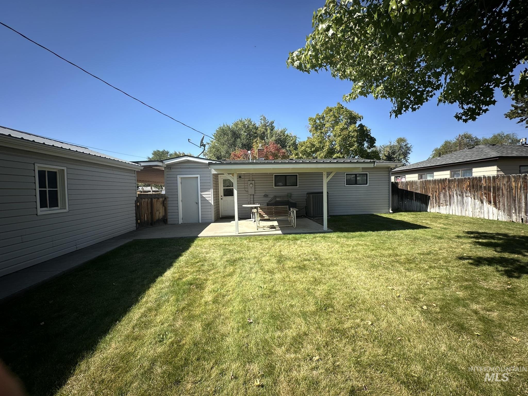 130 BAKER DR, Mountain Home, Idaho 83647, 3 Bedrooms, 1 Bathroom, Residential For Sale, Price $270,000, 98925412