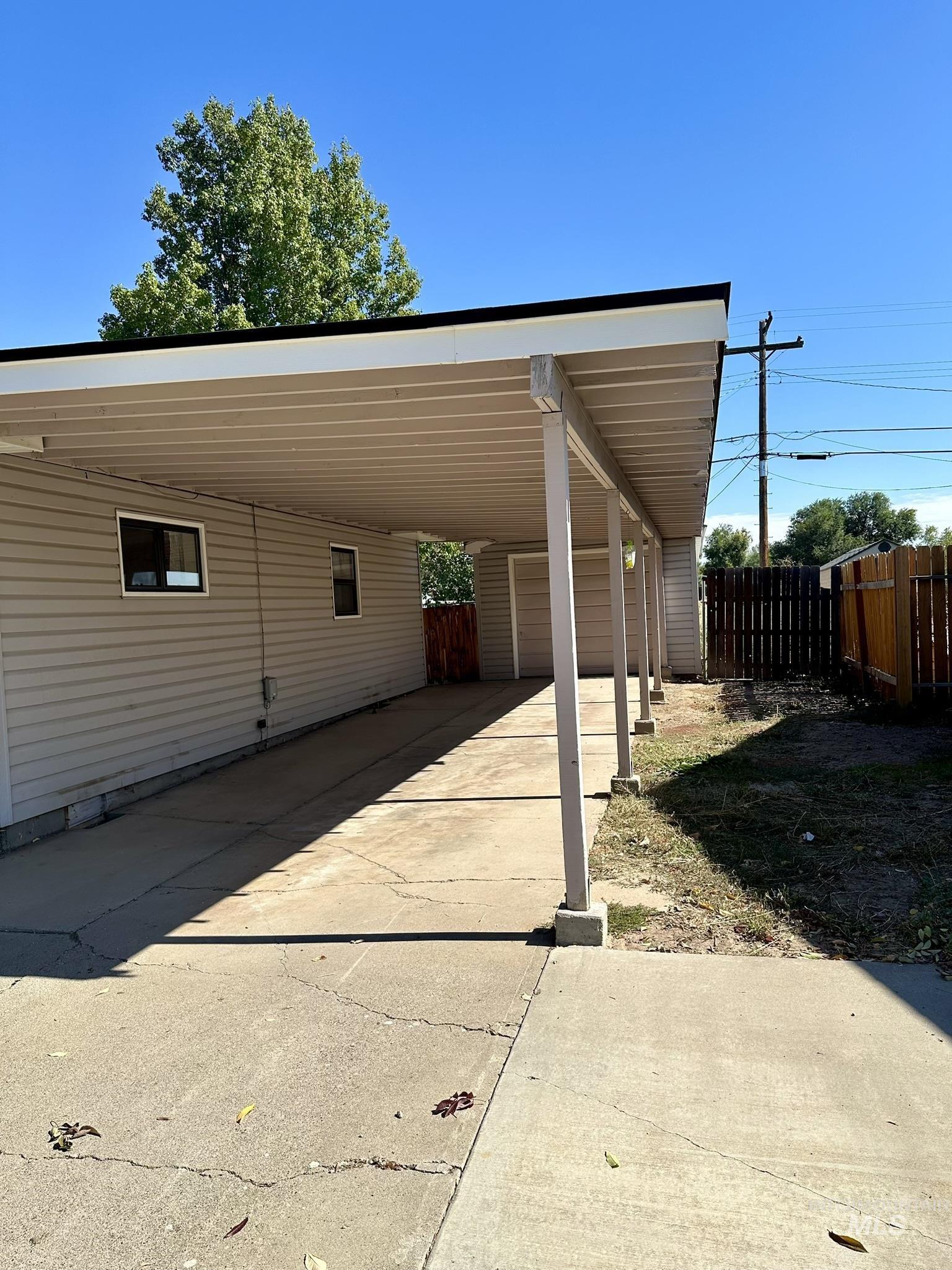 130 BAKER DR, Mountain Home, Idaho 83647, 3 Bedrooms, 1 Bathroom, Residential For Sale, Price $270,000, 98925412