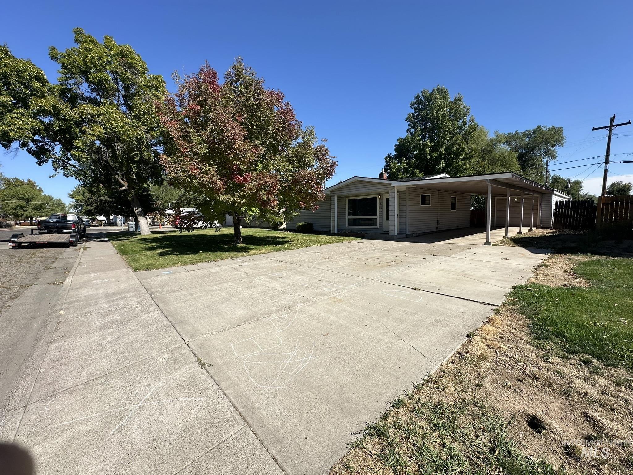 130 BAKER DR, Mountain Home, Idaho 83647, 3 Bedrooms, 1 Bathroom, Residential For Sale, Price $270,000, 98925412