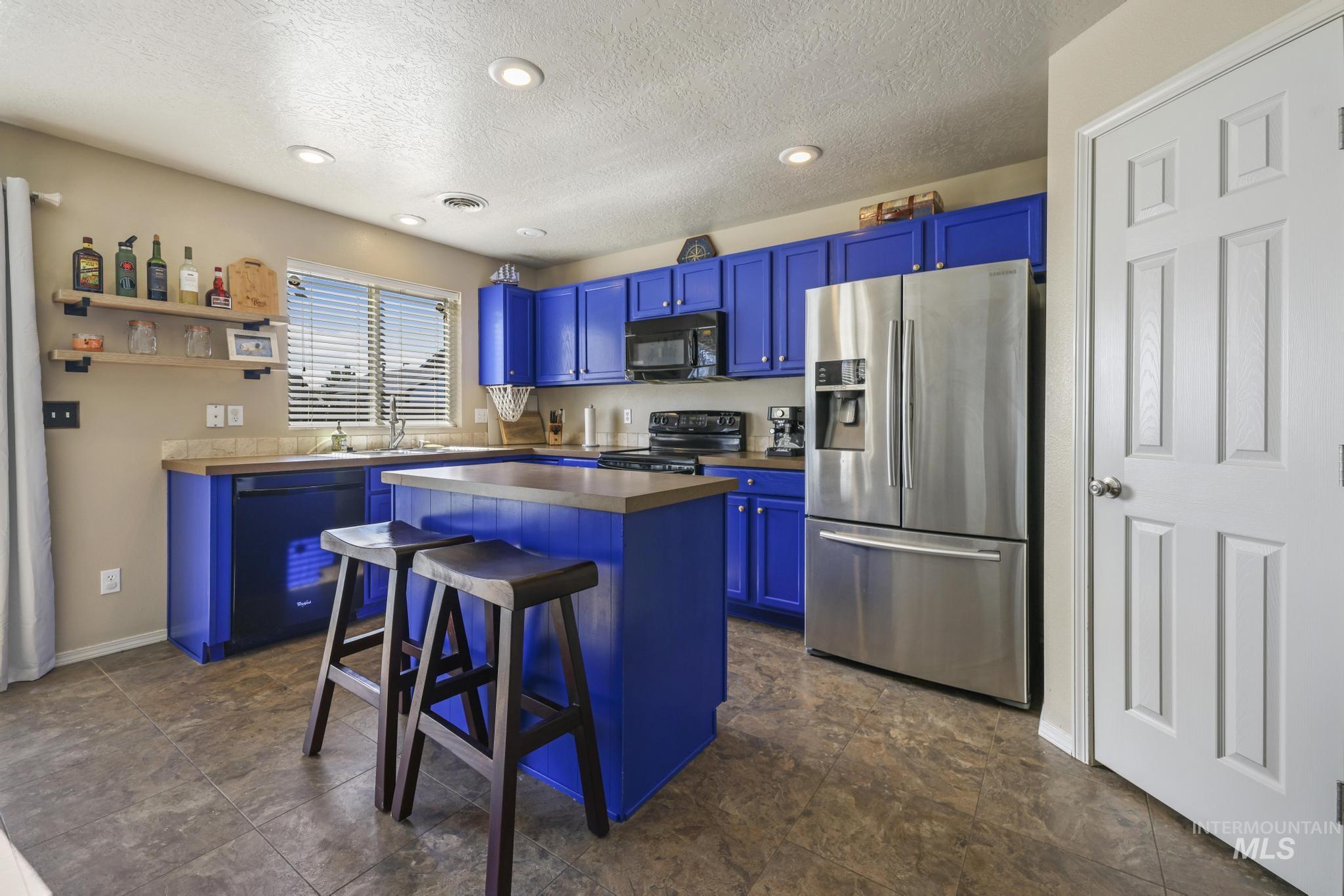 745 Lago St, Mountain Home, Idaho 83647-6484, 4 Bedrooms, 2.5 Bathrooms, Residential For Sale, Price $386,000, 98925414