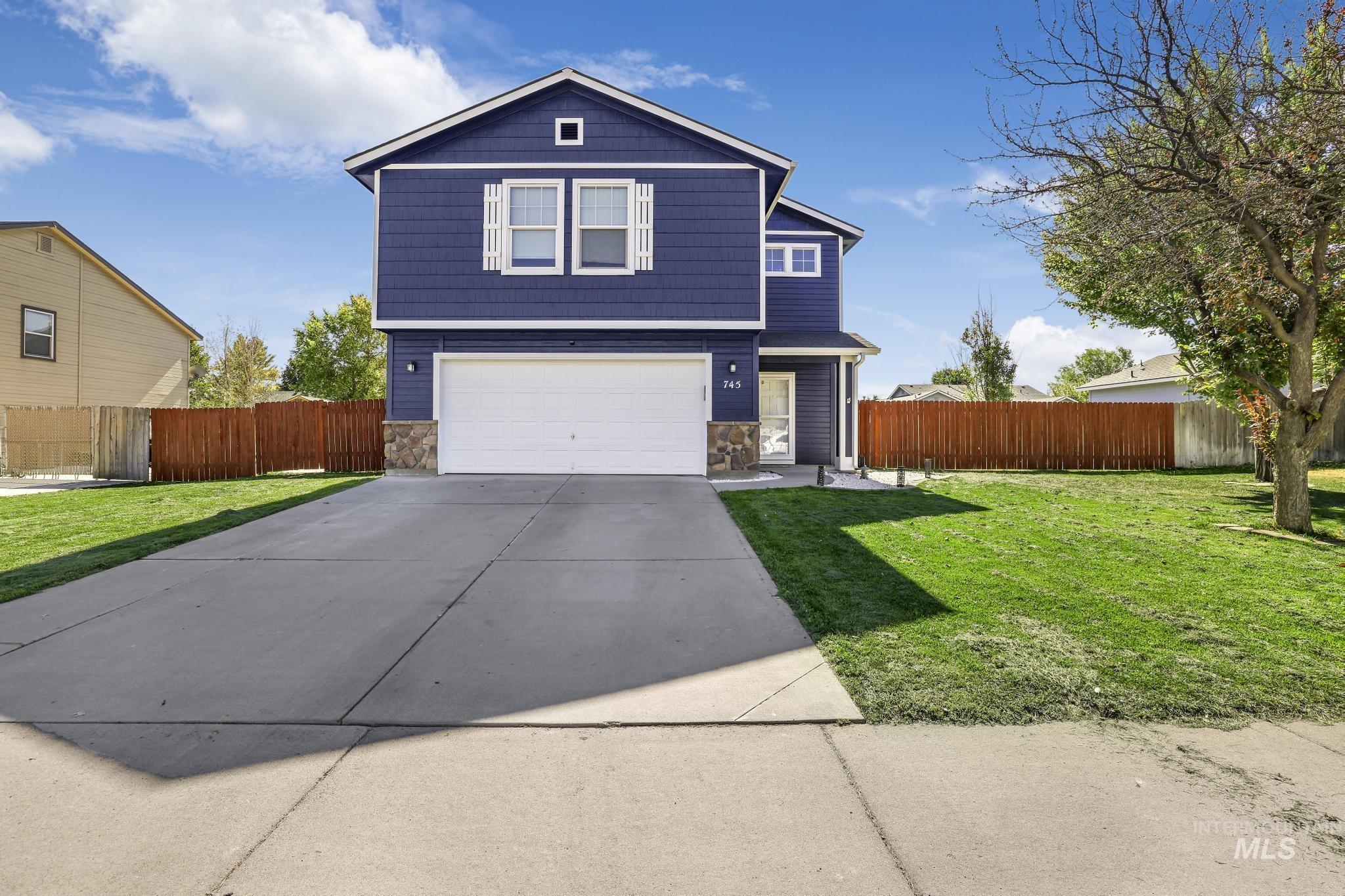 745 Lago St, Mountain Home, Idaho 83647-6484, 4 Bedrooms, 2.5 Bathrooms, Residential For Sale, Price $386,000, 98925414