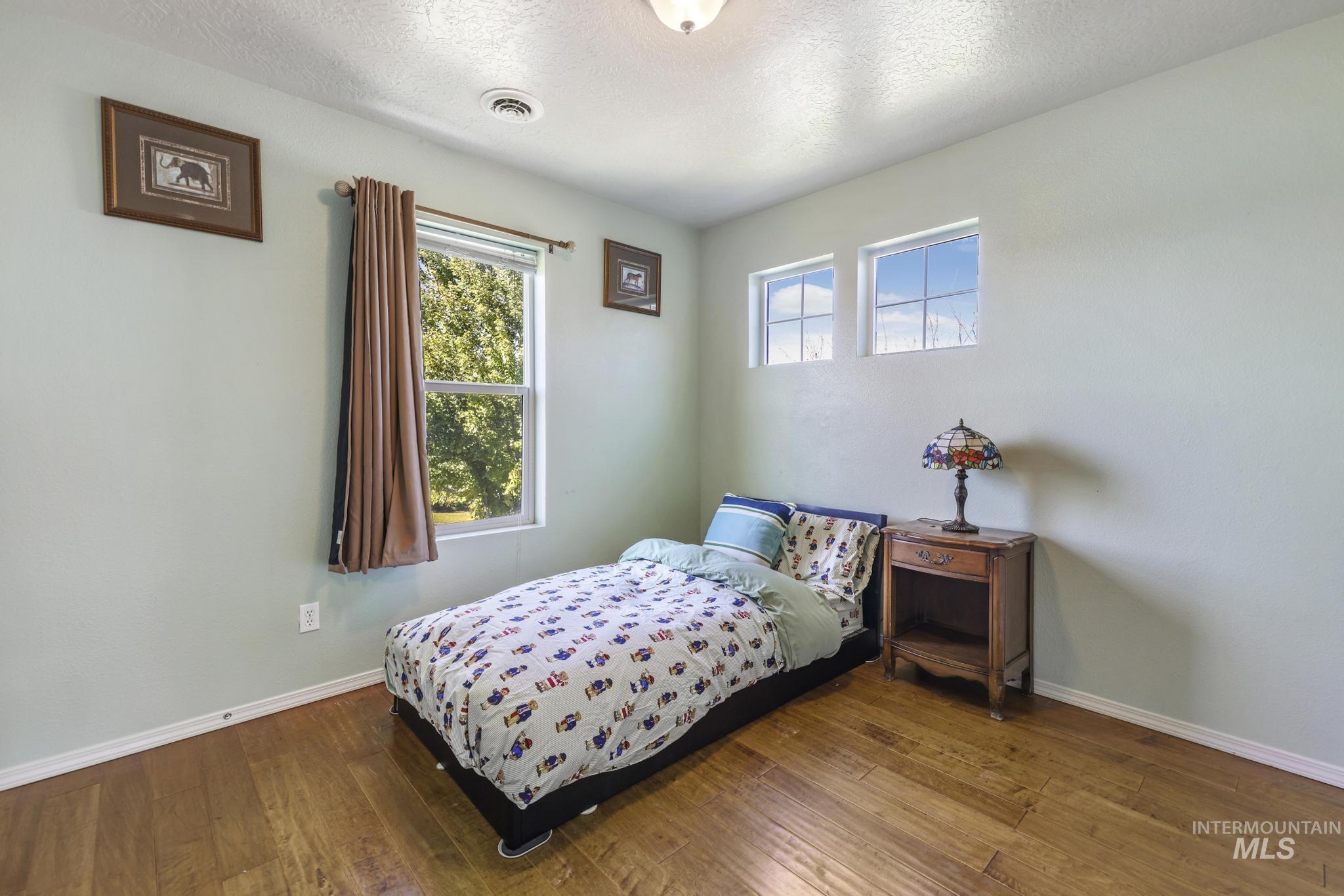 745 Lago St, Mountain Home, Idaho 83647-6484, 4 Bedrooms, 2.5 Bathrooms, Residential For Sale, Price $386,000, 98925414