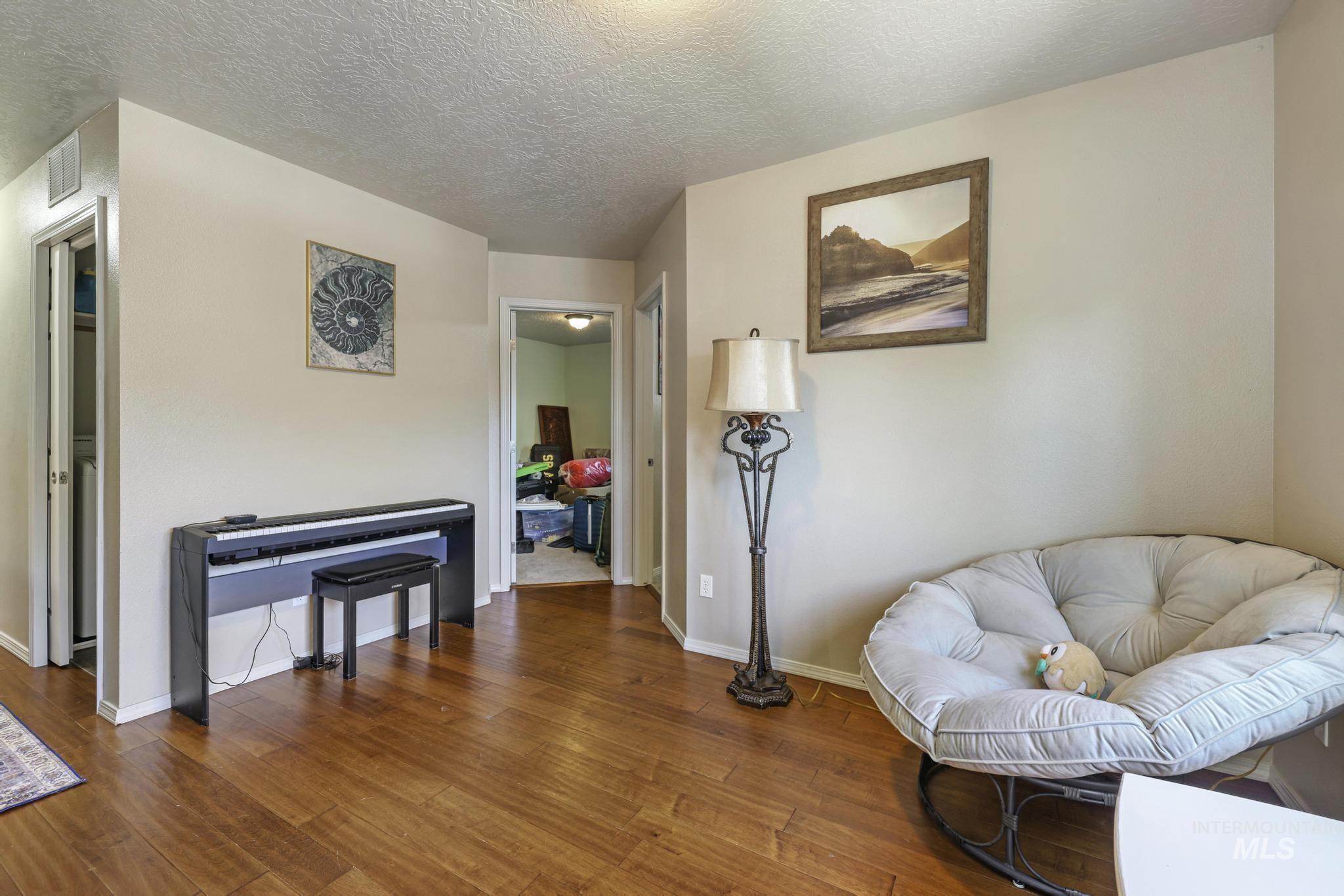 745 Lago St, Mountain Home, Idaho 83647-6484, 4 Bedrooms, 2.5 Bathrooms, Residential For Sale, Price $386,000, 98925414