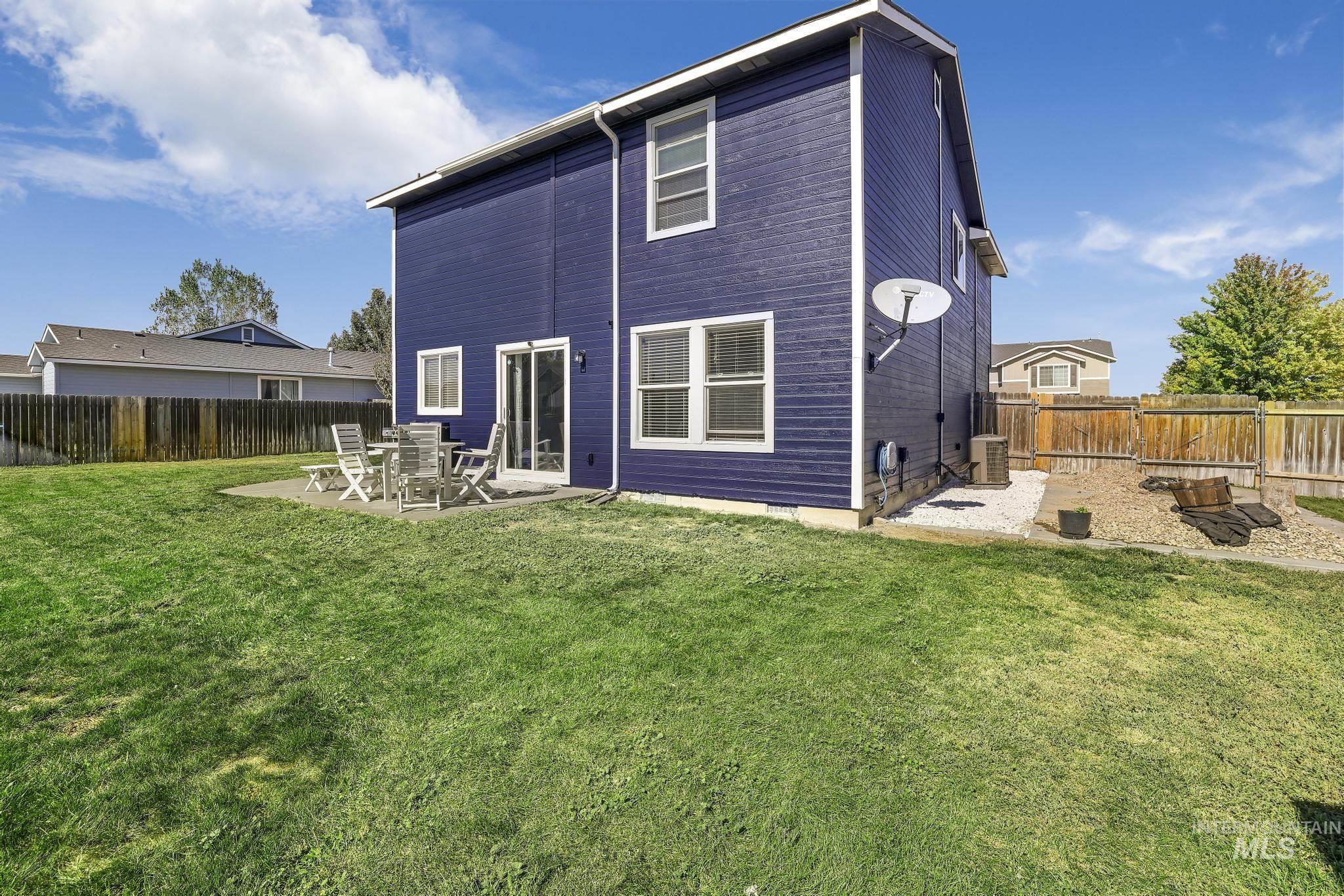 745 Lago St, Mountain Home, Idaho 83647-6484, 4 Bedrooms, 2.5 Bathrooms, Residential For Sale, Price $386,000, 98925414