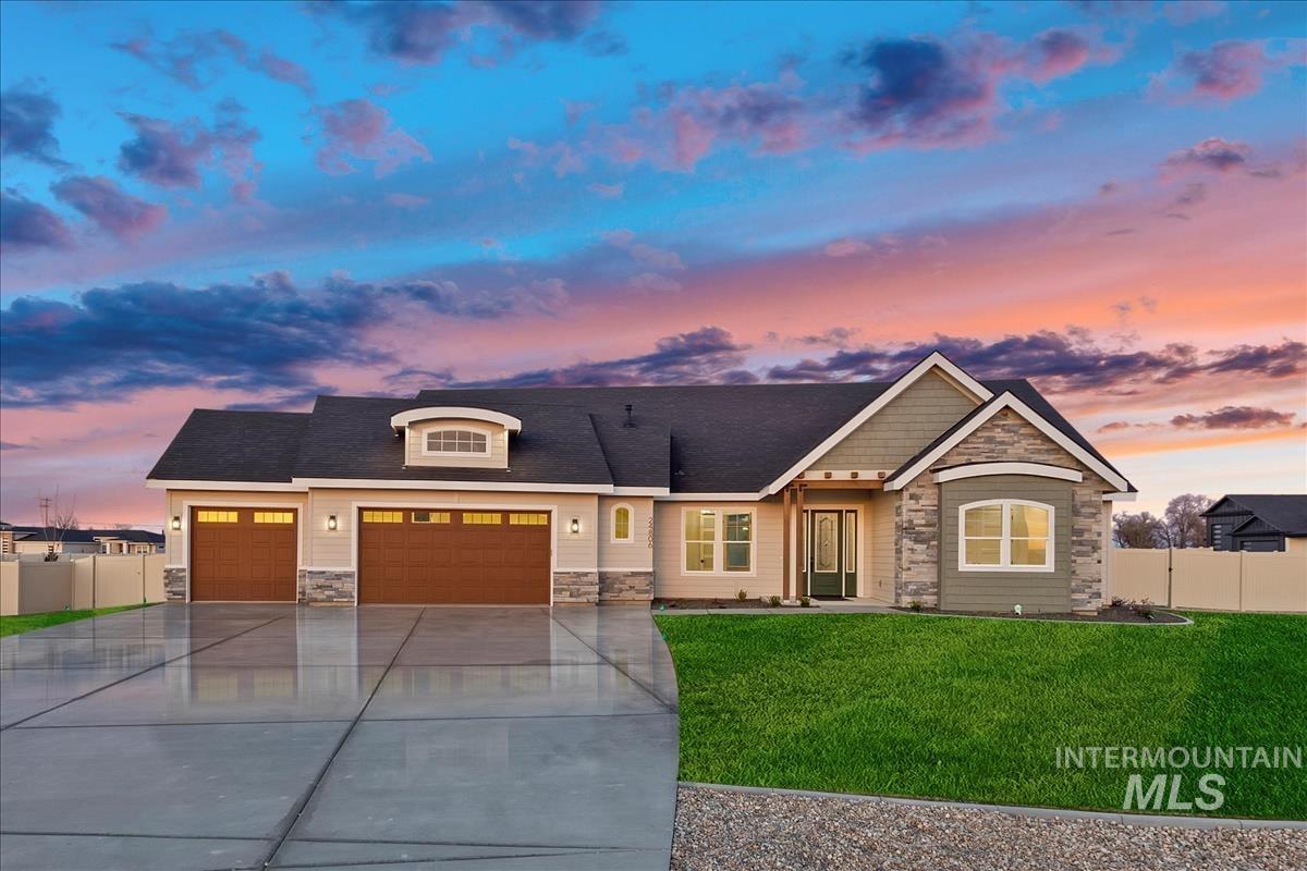 24806 Thunder Cloud St, Middleton, Idaho 83644, 4 Bedrooms, 3 Bathrooms, Residential For Sale, Price $814,777, 98925416