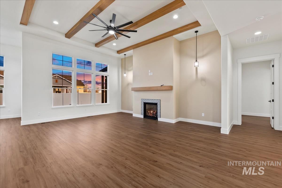 24806 Thunder Cloud St, Middleton, Idaho 83644, 4 Bedrooms, 3 Bathrooms, Residential For Sale, Price $814,777, 98925416