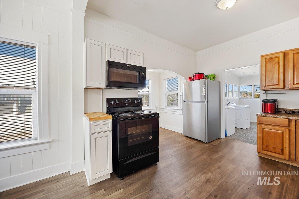 216 8th Ave S, Buhl, Idaho 83316, 3 Bedrooms, 1 Bathroom, Residential For Sale, Price $235,000, 98925428