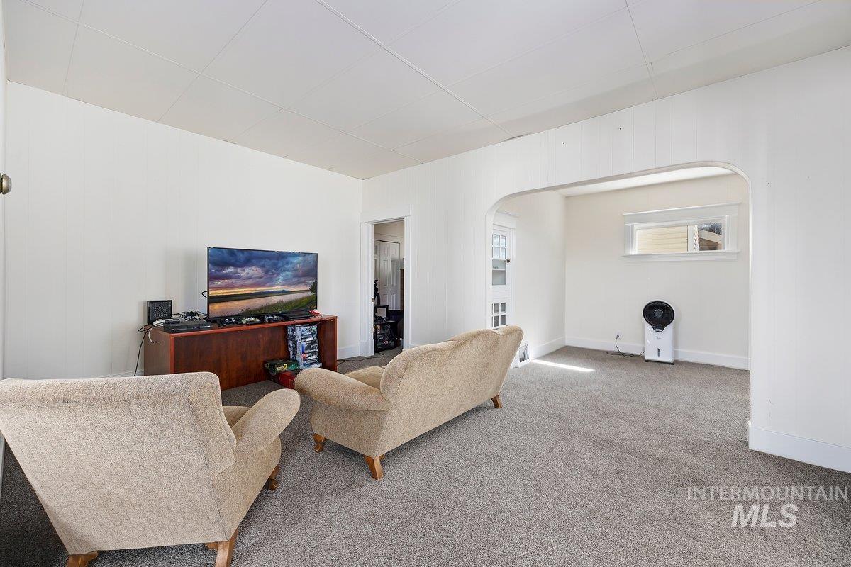 216 8th Ave S, Buhl, Idaho 83316, 3 Bedrooms, 1 Bathroom, Residential For Sale, Price $235,000, 98925428