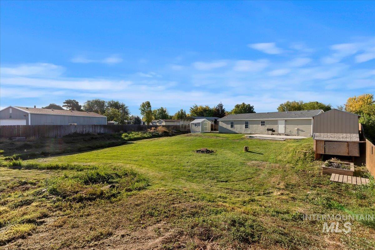 11400 W Hawkins, Nampa, Idaho 83651, 4 Bedrooms, 2 Bathrooms, Residential For Sale, Price $335,000, 98925431