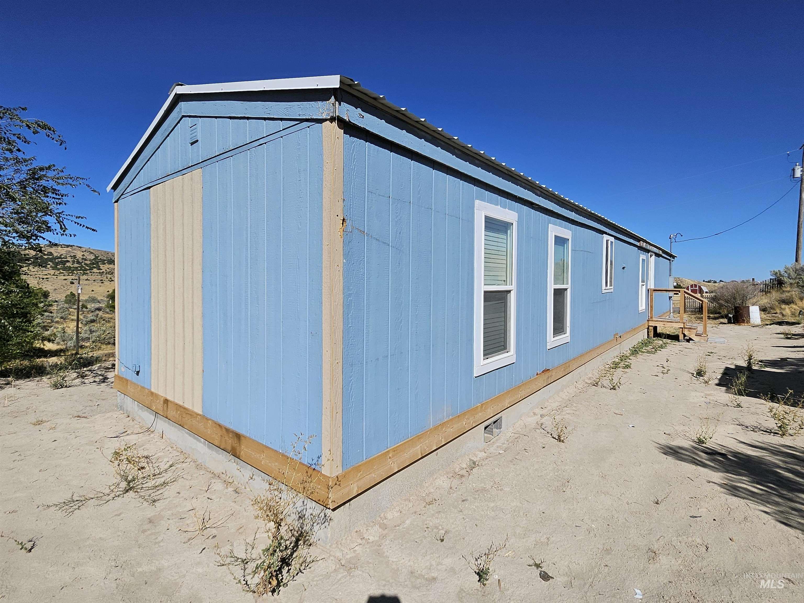 3059 Garden Pl, American Falls, Idaho 83211-5422, 3 Bedrooms, 2 Bathrooms, Residential For Sale, Price $238,888, 98925433