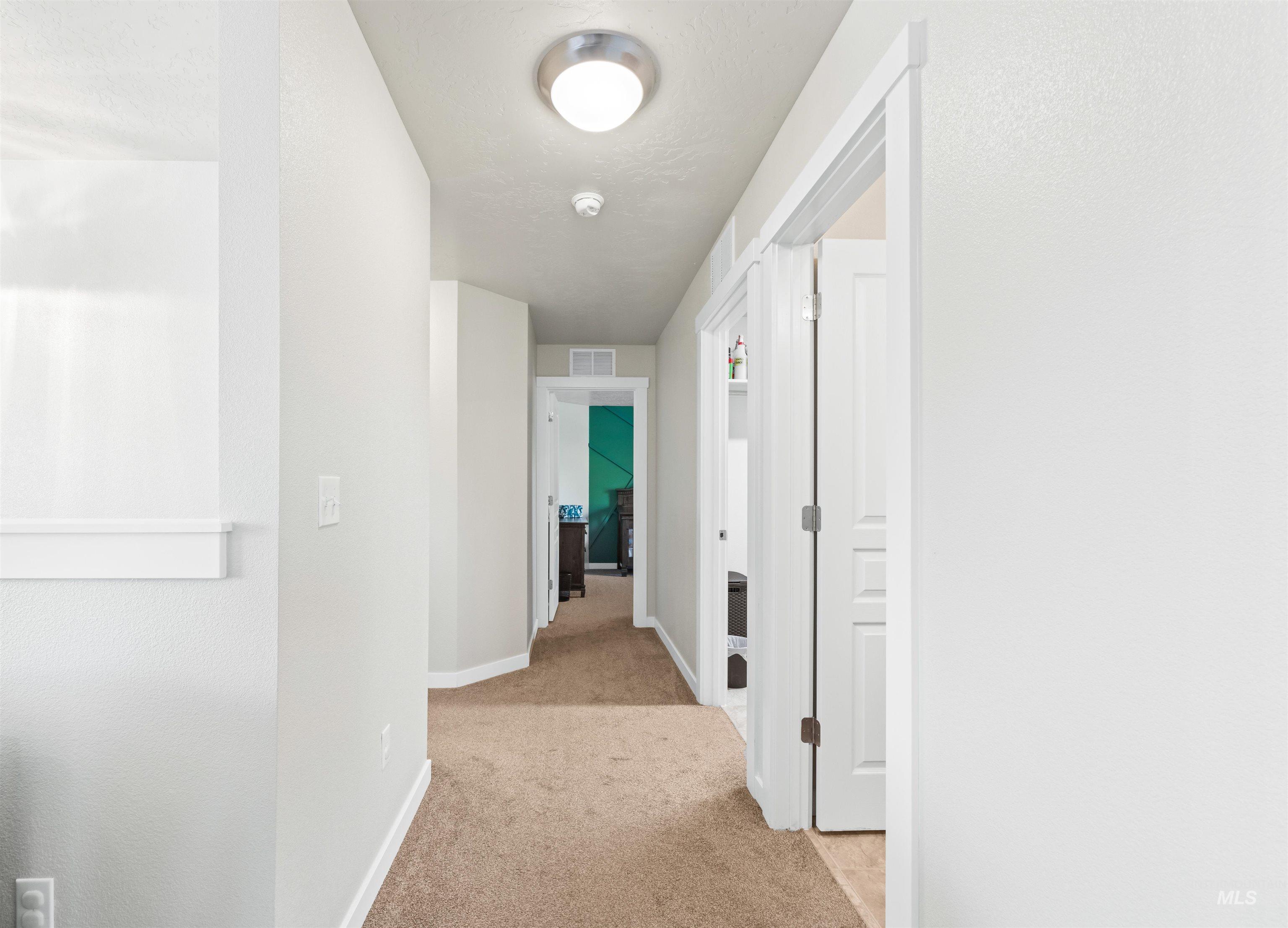 6877 S Cheshire Ave, Boise, Idaho 83709, 4 Bedrooms, 2.5 Bathrooms, Residential For Sale, Price $539,900, 98925434