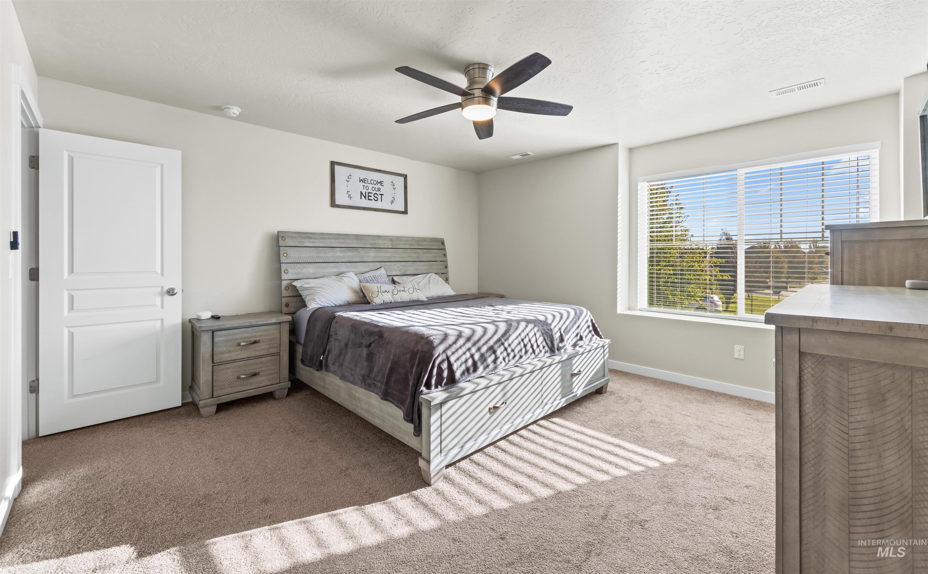 6877 S Cheshire Ave, Boise, Idaho 83709, 4 Bedrooms, 2.5 Bathrooms, Residential For Sale, Price $539,900, 98925434