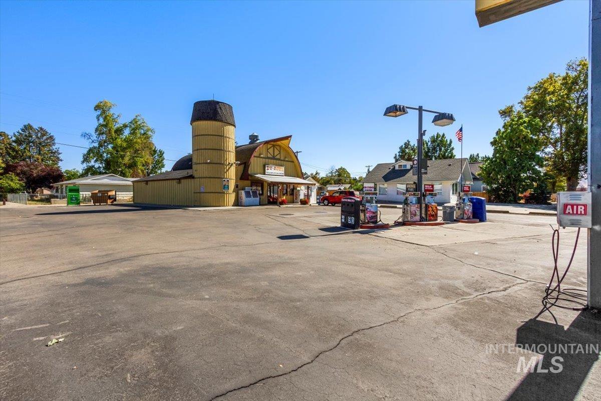 702 S Washington Ave, Emmett, Idaho 83617, Business/Commercial For Sale, Price $840,000, 98925435