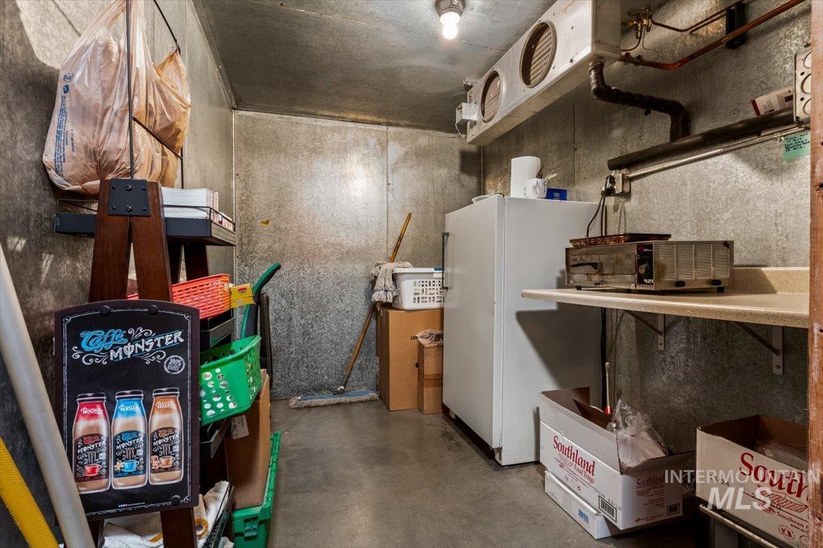 702 S Washington Ave, Emmett, Idaho 83617, Business/Commercial For Sale, Price $840,000, 98925435