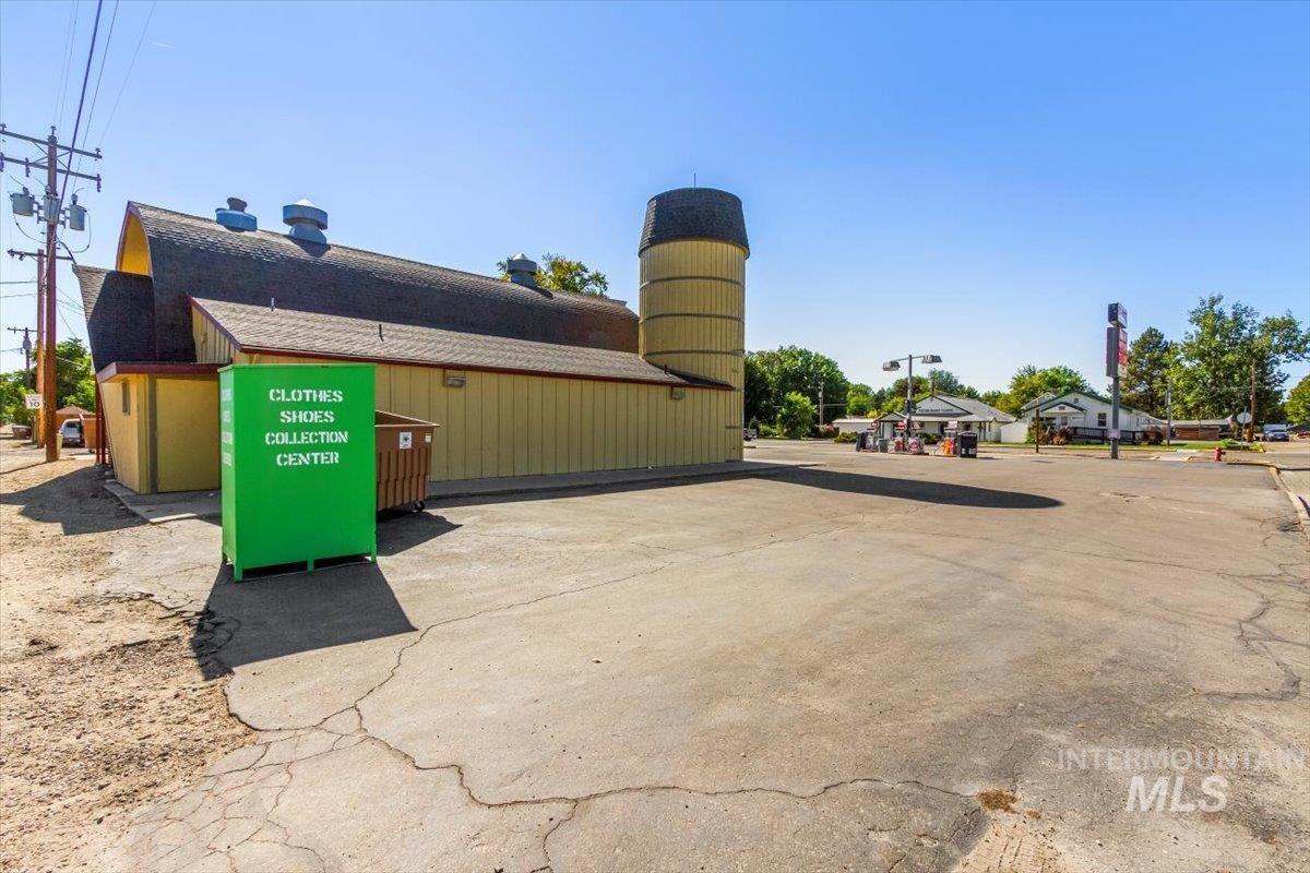 702 S Washington Ave, Emmett, Idaho 83617, Business/Commercial For Sale, Price $840,000, 98925435